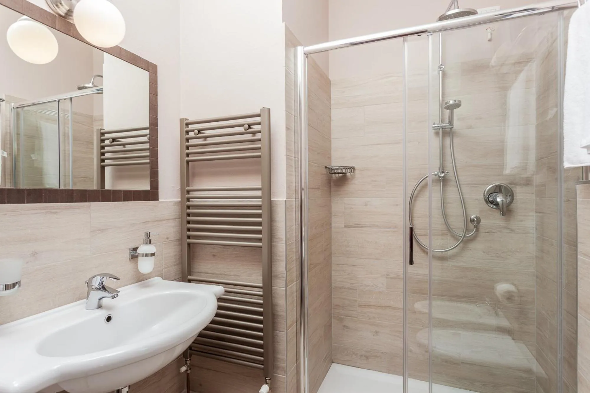 Bathroom in Hotel Gioia