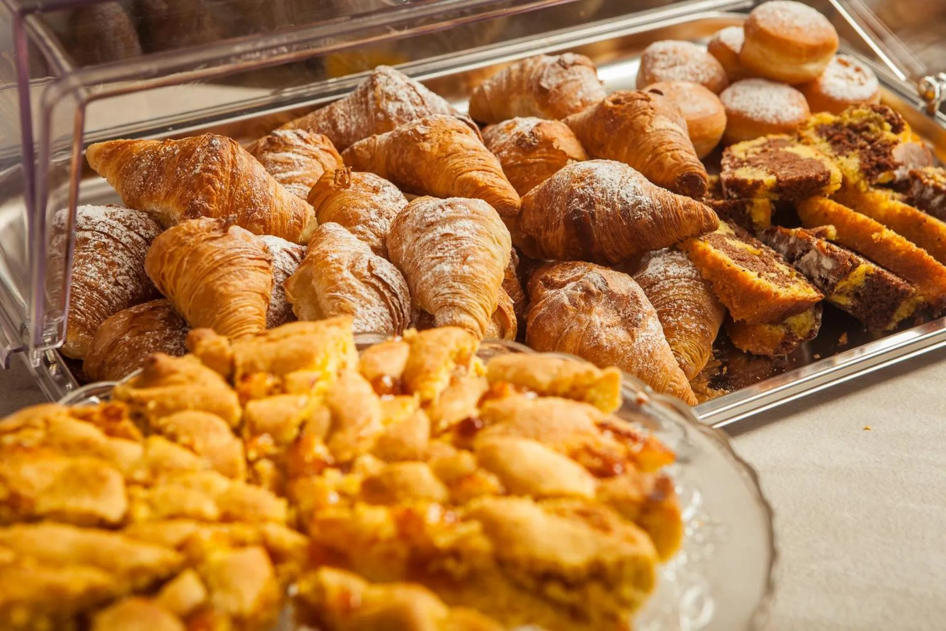 Breakfast in Hotel Gioia