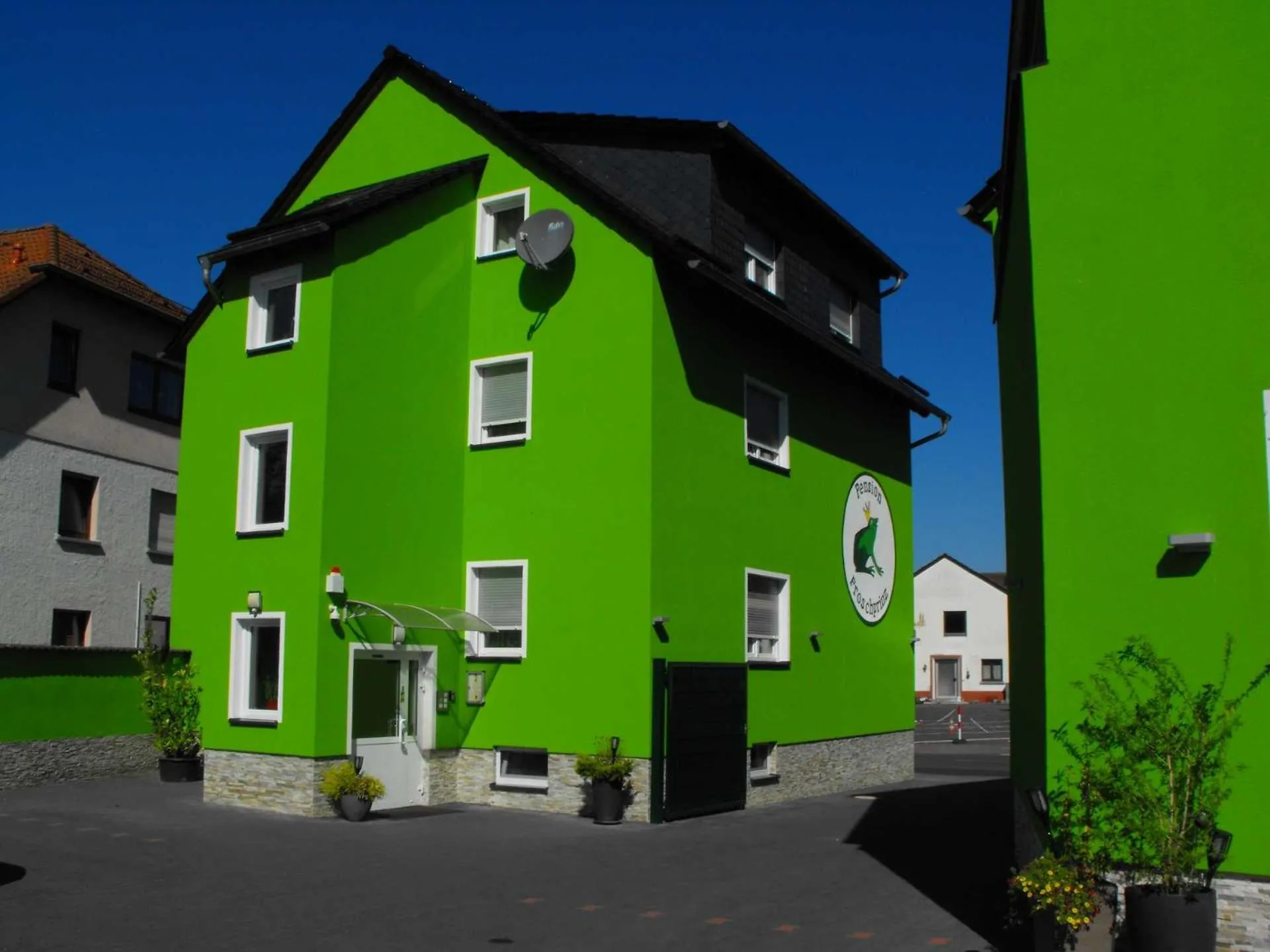 Property building in Pension Froschprinz