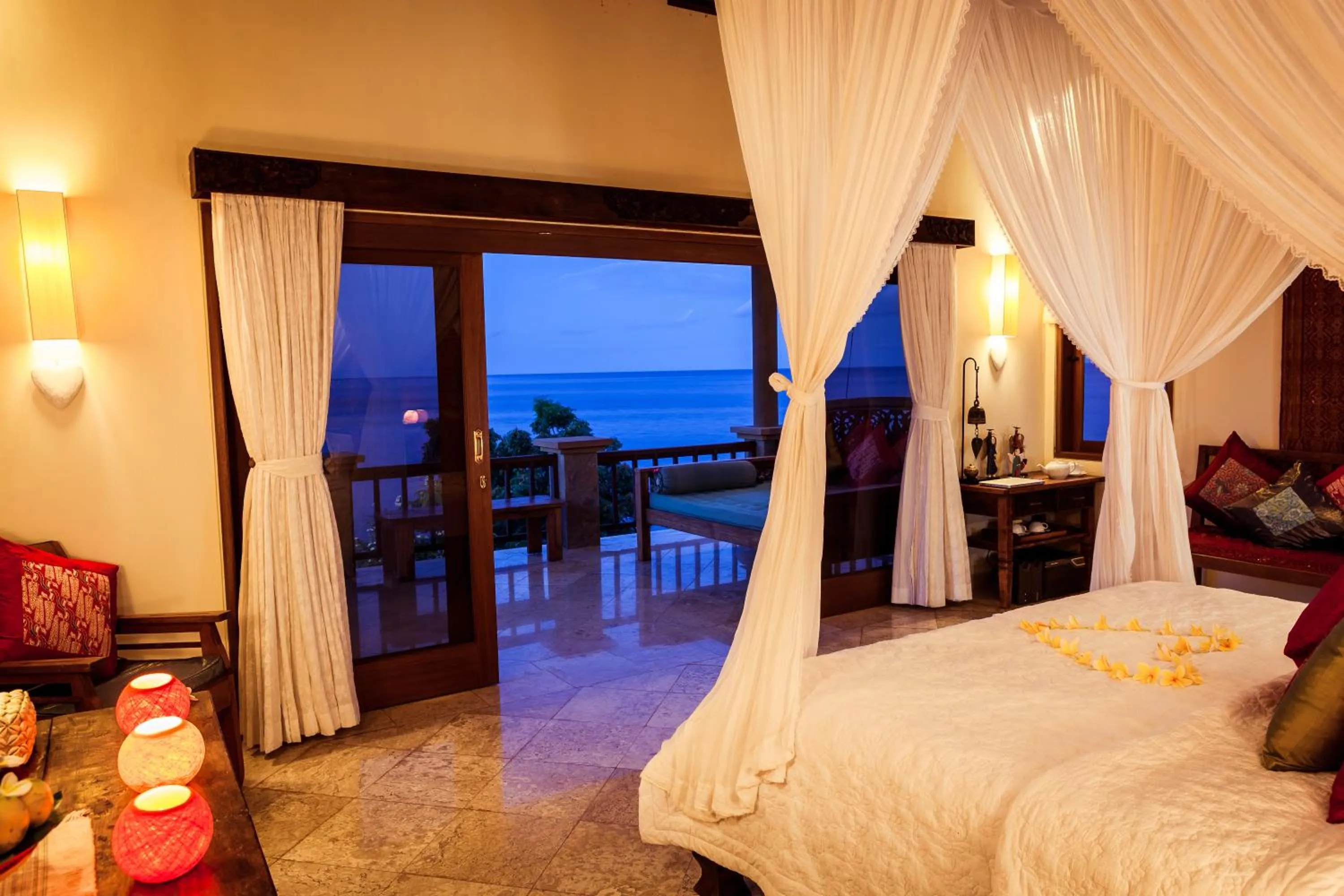 Bedroom, Bed in Blue Moon Villas Resort