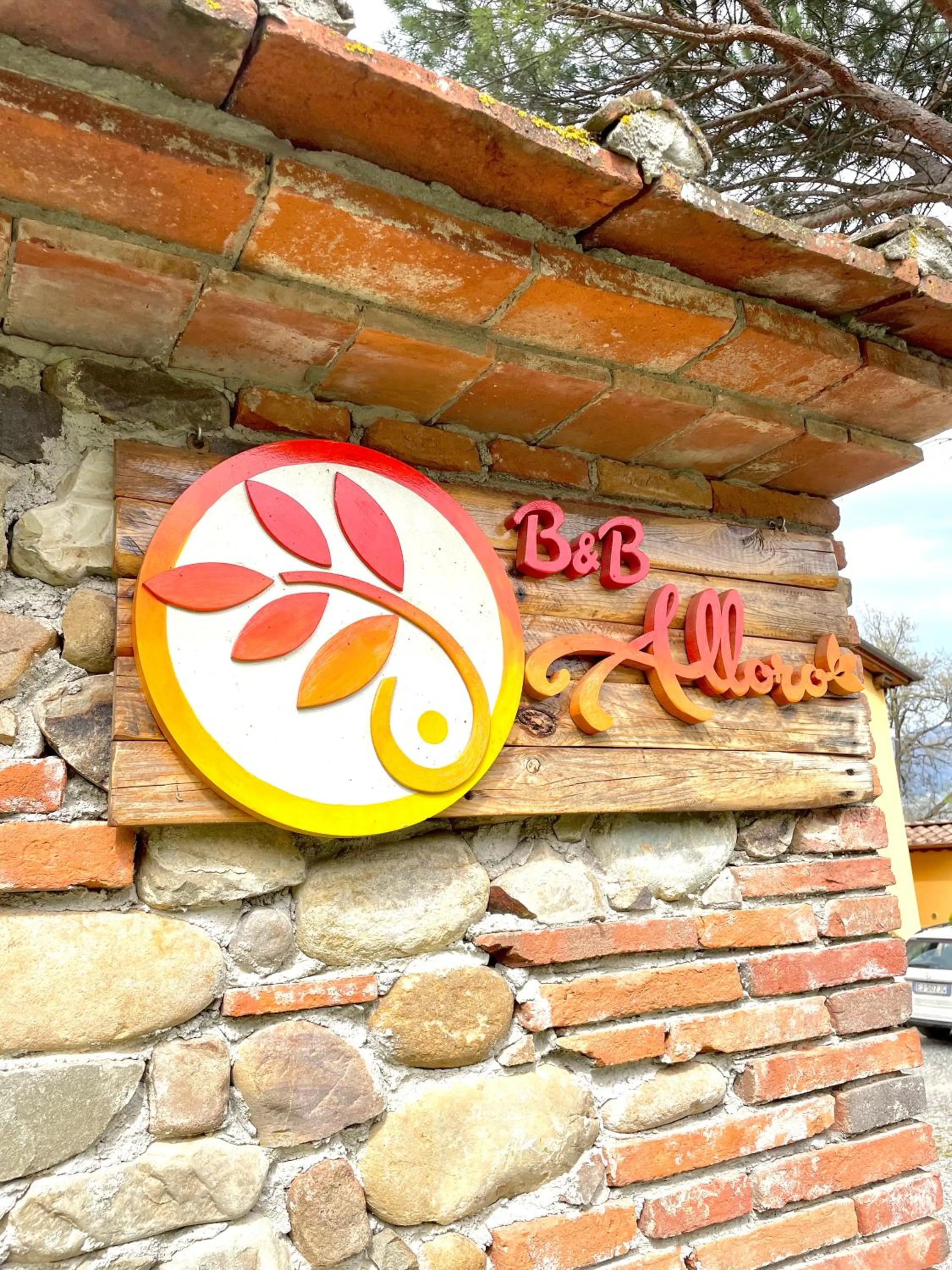 Logo/Certificate/Sign in B&B Alloro