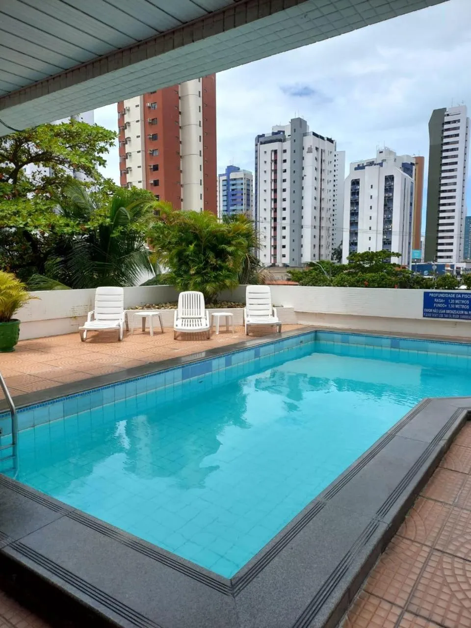 Swimming pool in Hotel Nacional Inn Recife Aeroporto