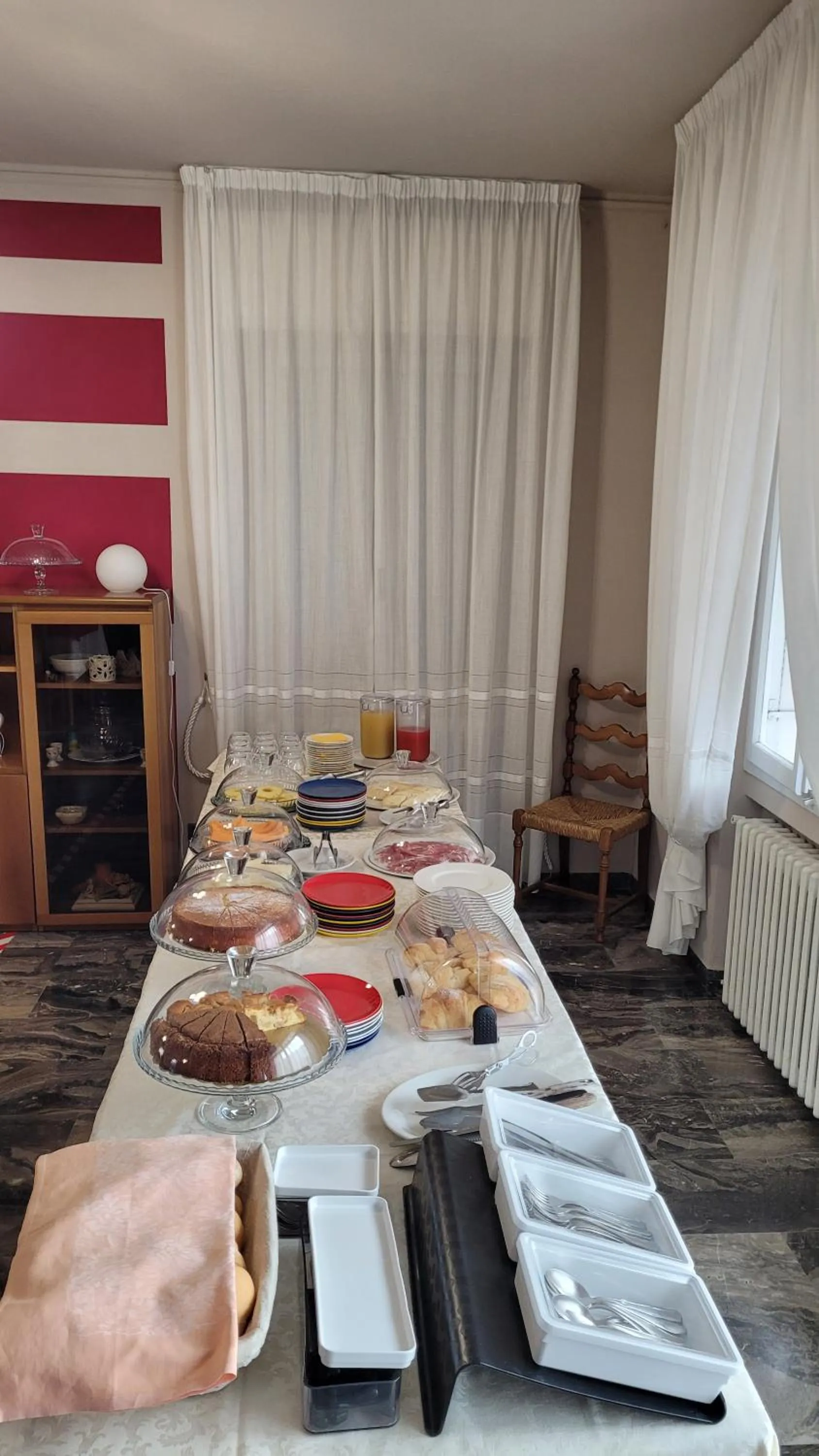 Food and drinks in Hotel Bellavista Meublè