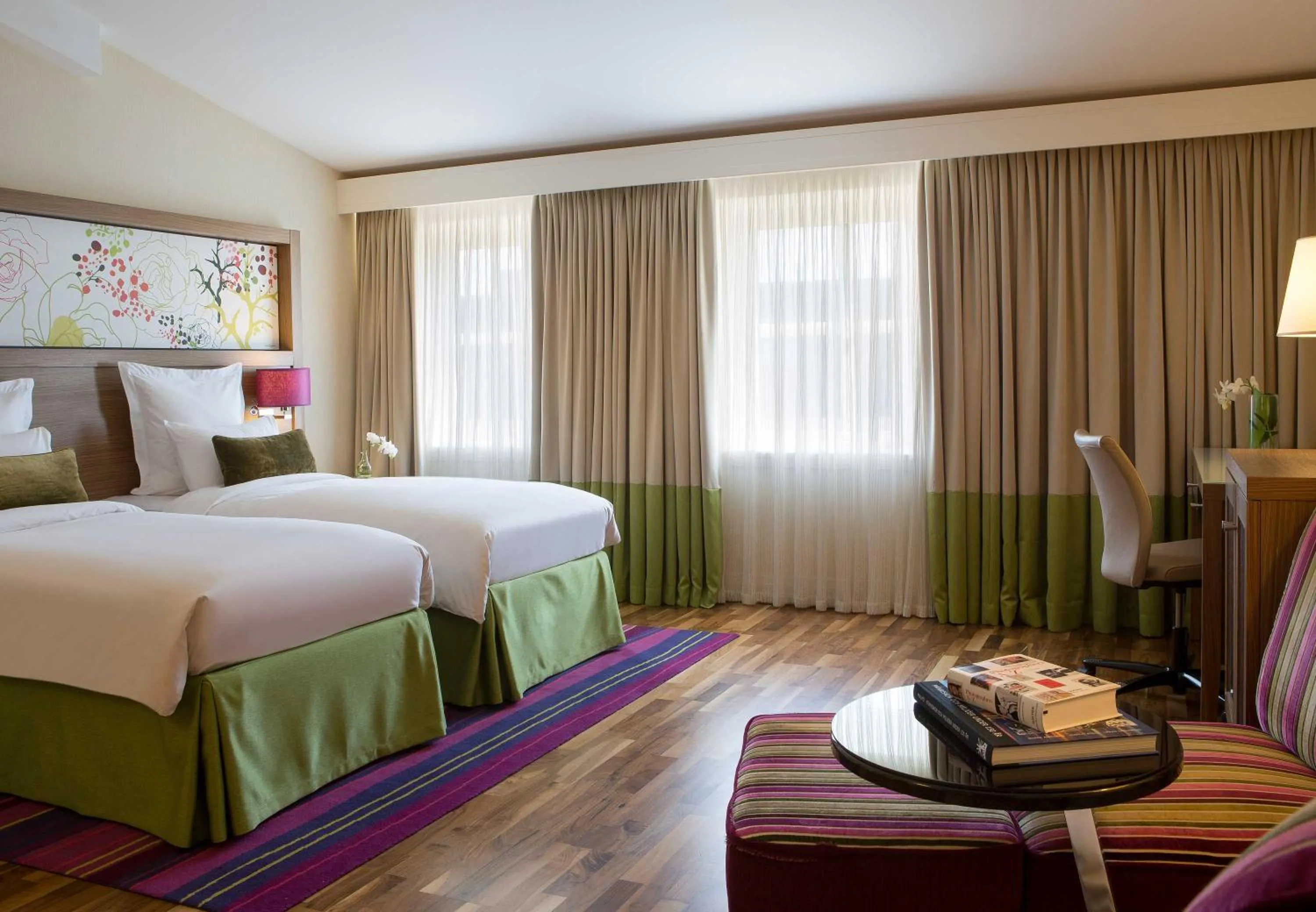 Bedroom, Bed in Elite Hotel Esplanade