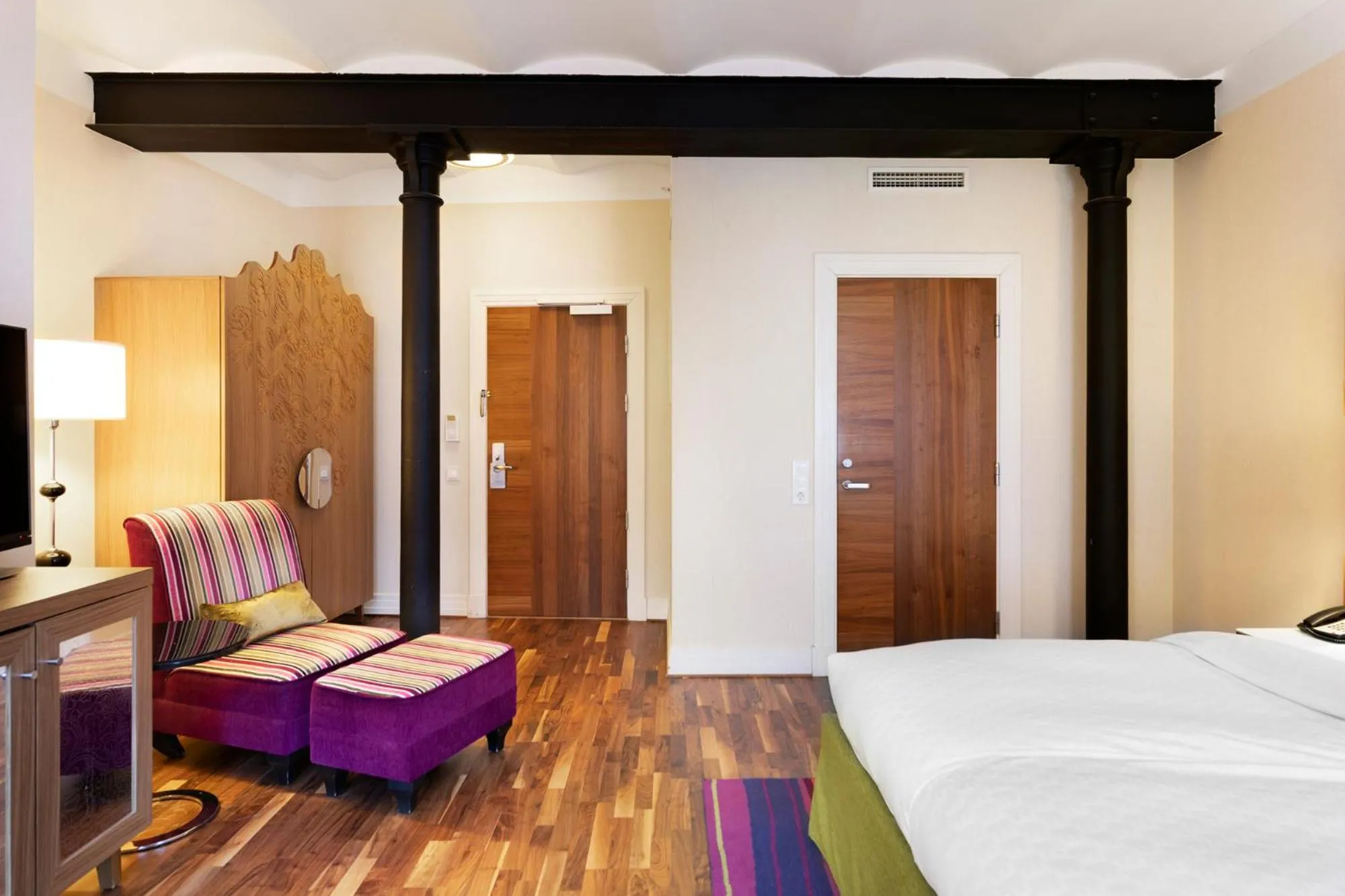 Photo of the whole room, Bed in Elite Hotel Esplanade