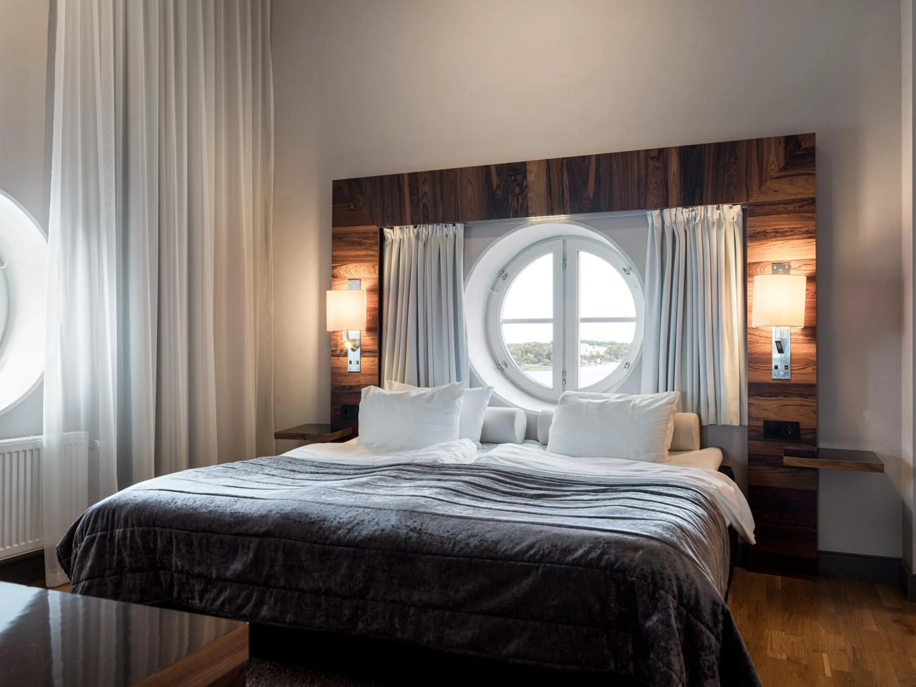 Bed in Elite Hotel Marina Tower, Spa & Resort