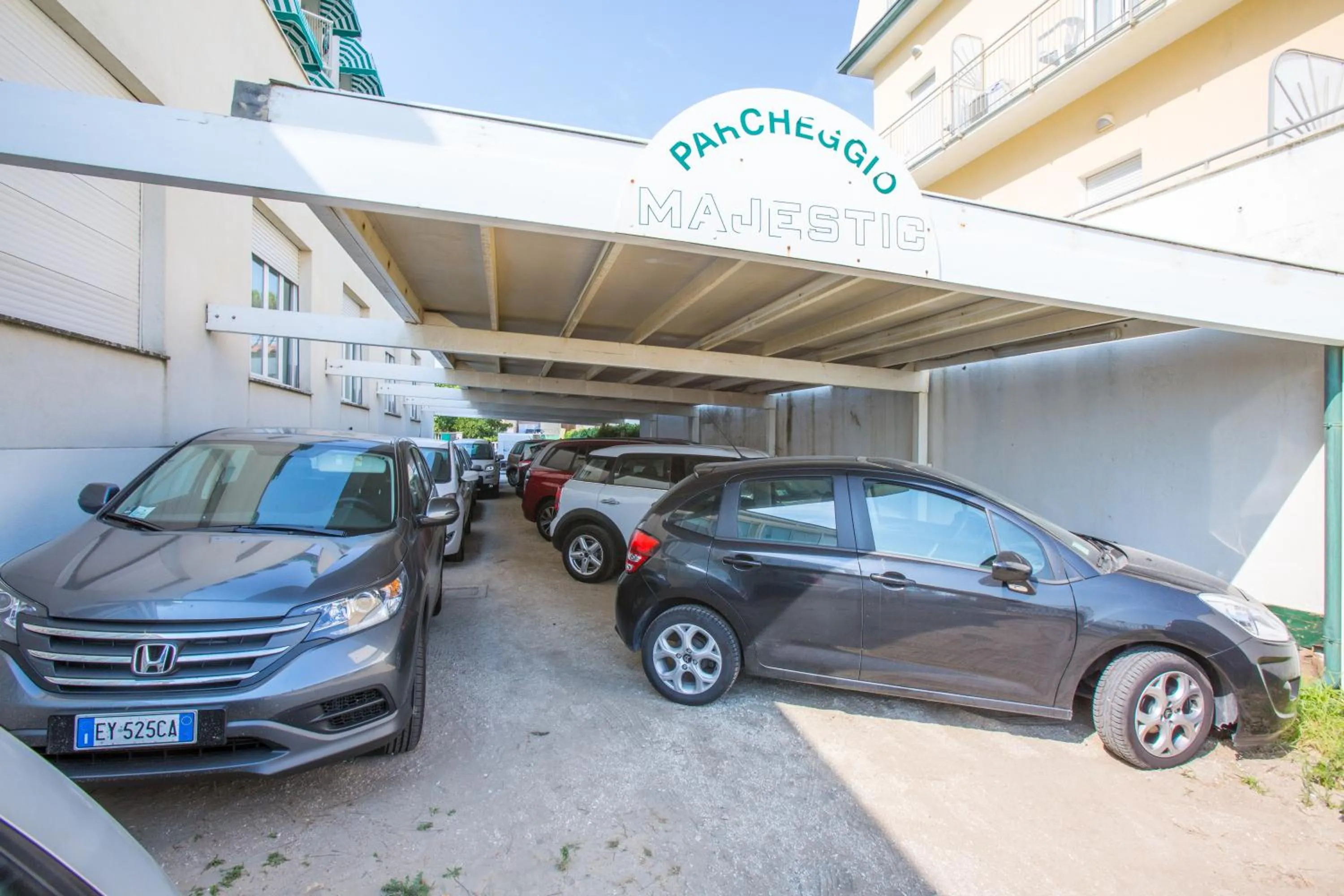 Day in Hotel Majestic