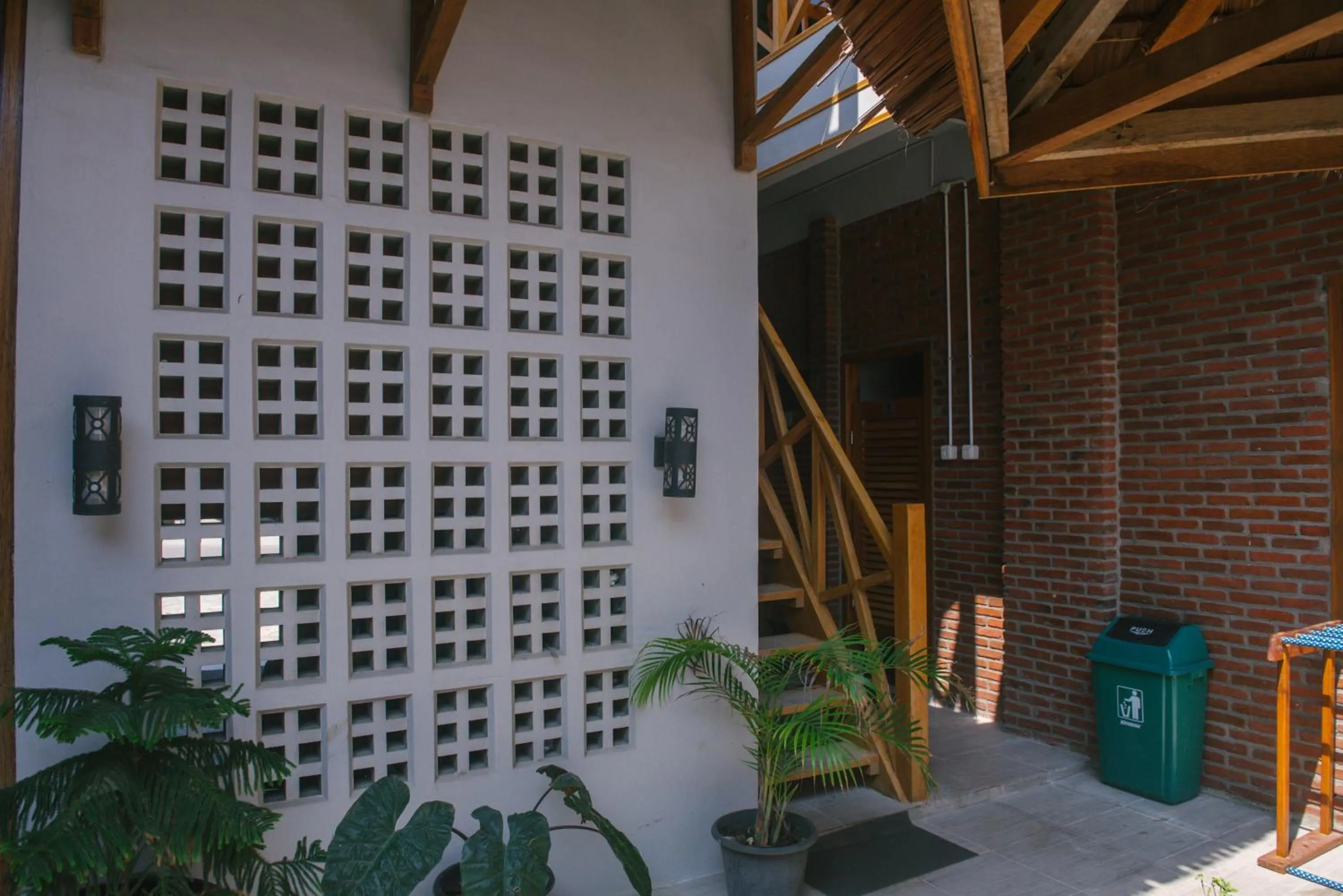 Freddies Santai Sumurtiga