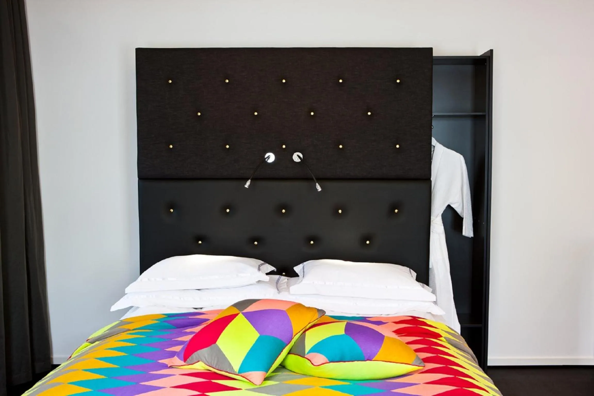 Bedroom, Bed in Hotel Flora