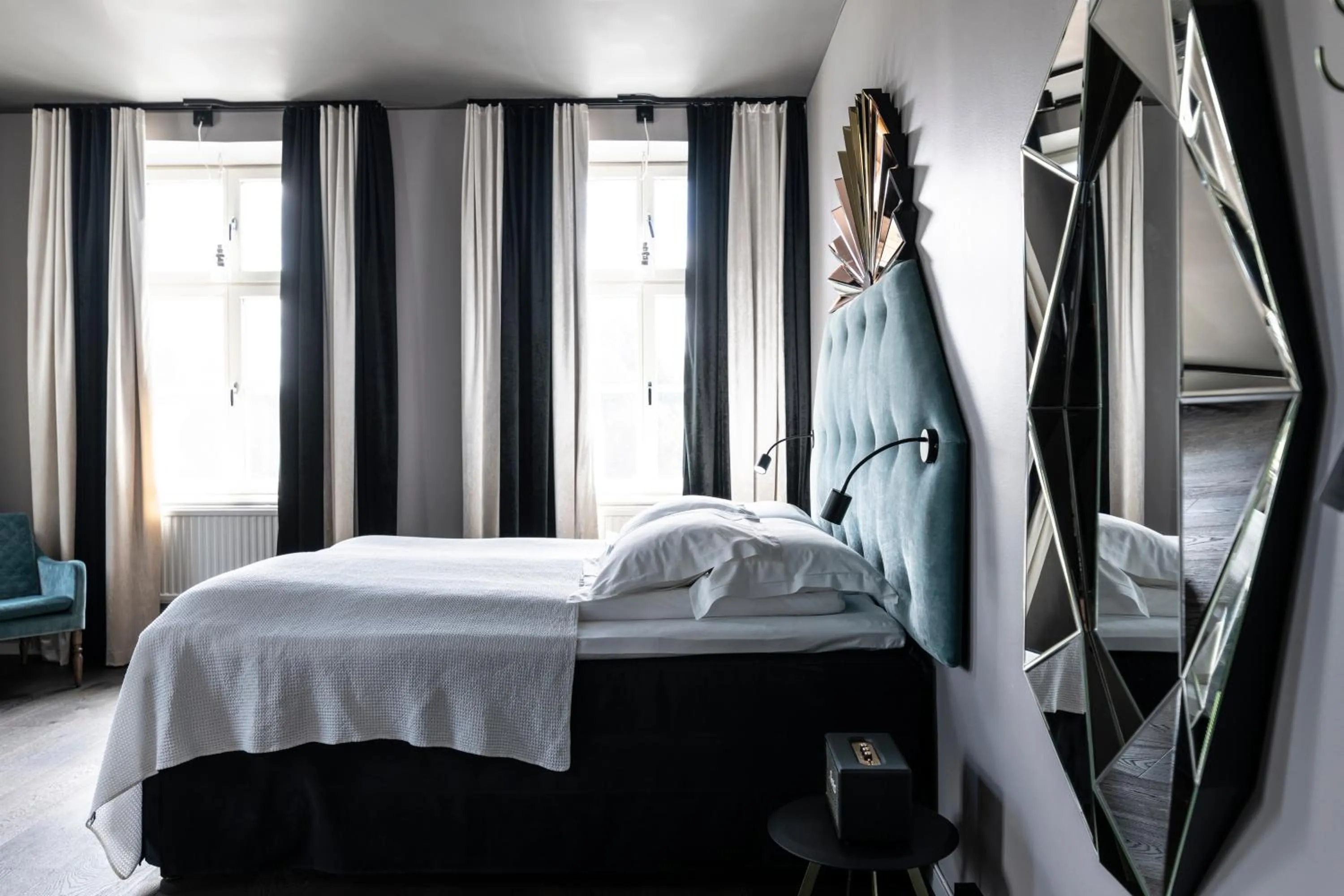 Photo of the whole room, Bed in Hotel Flora