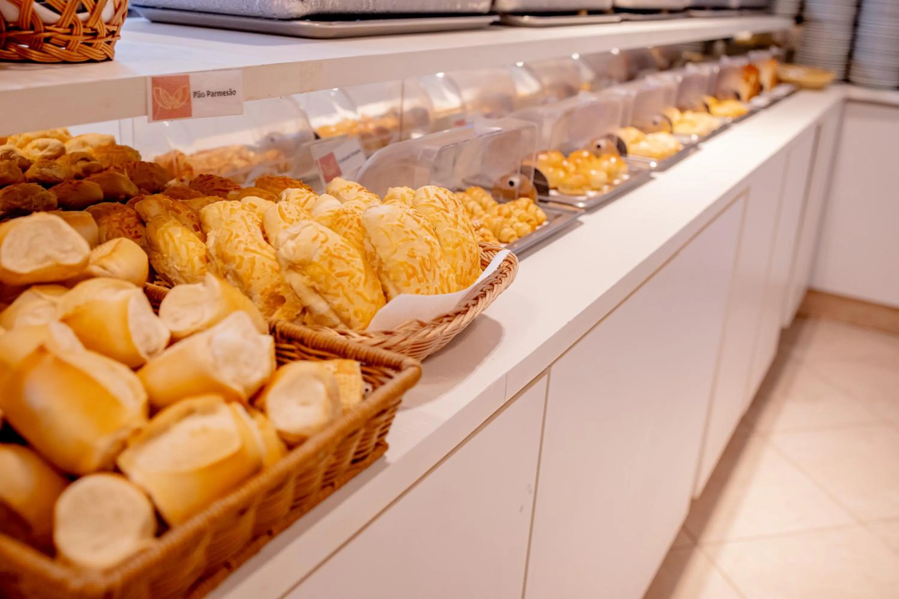 Food and drinks in Hotel San Gabriel