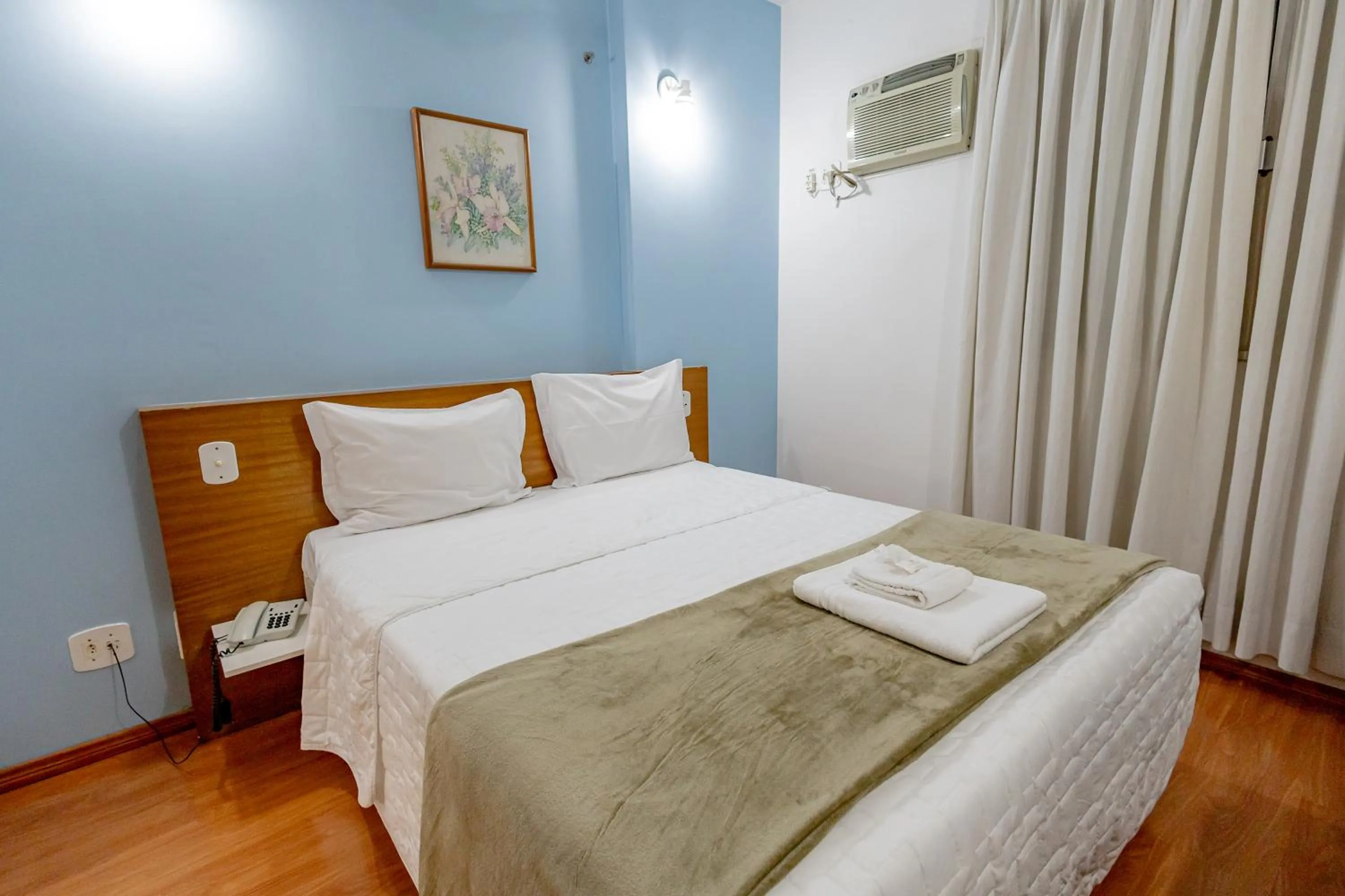 Bed in Hotel San Gabriel