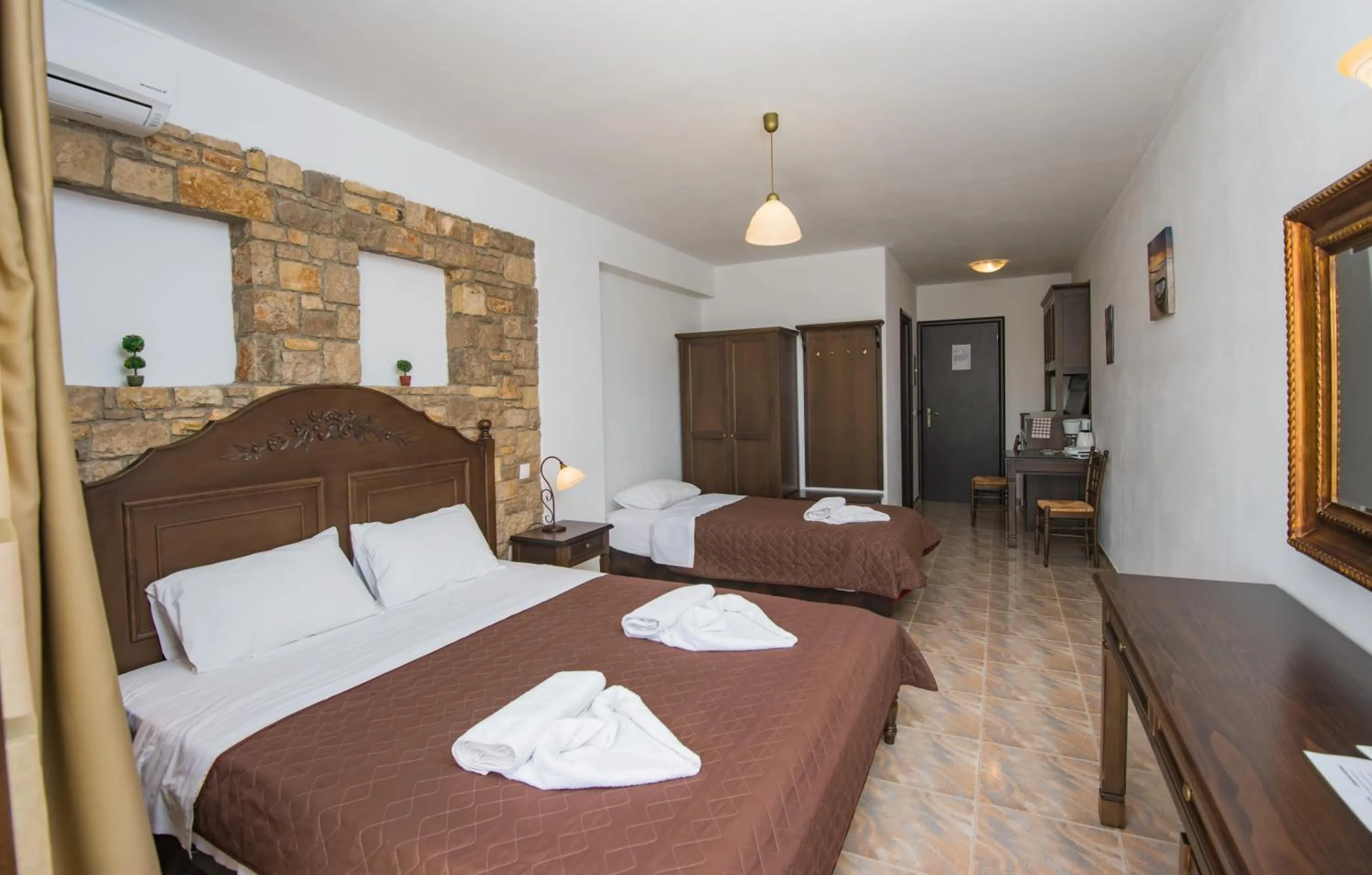 Photo of the whole room, Bed in Marilena Apartments