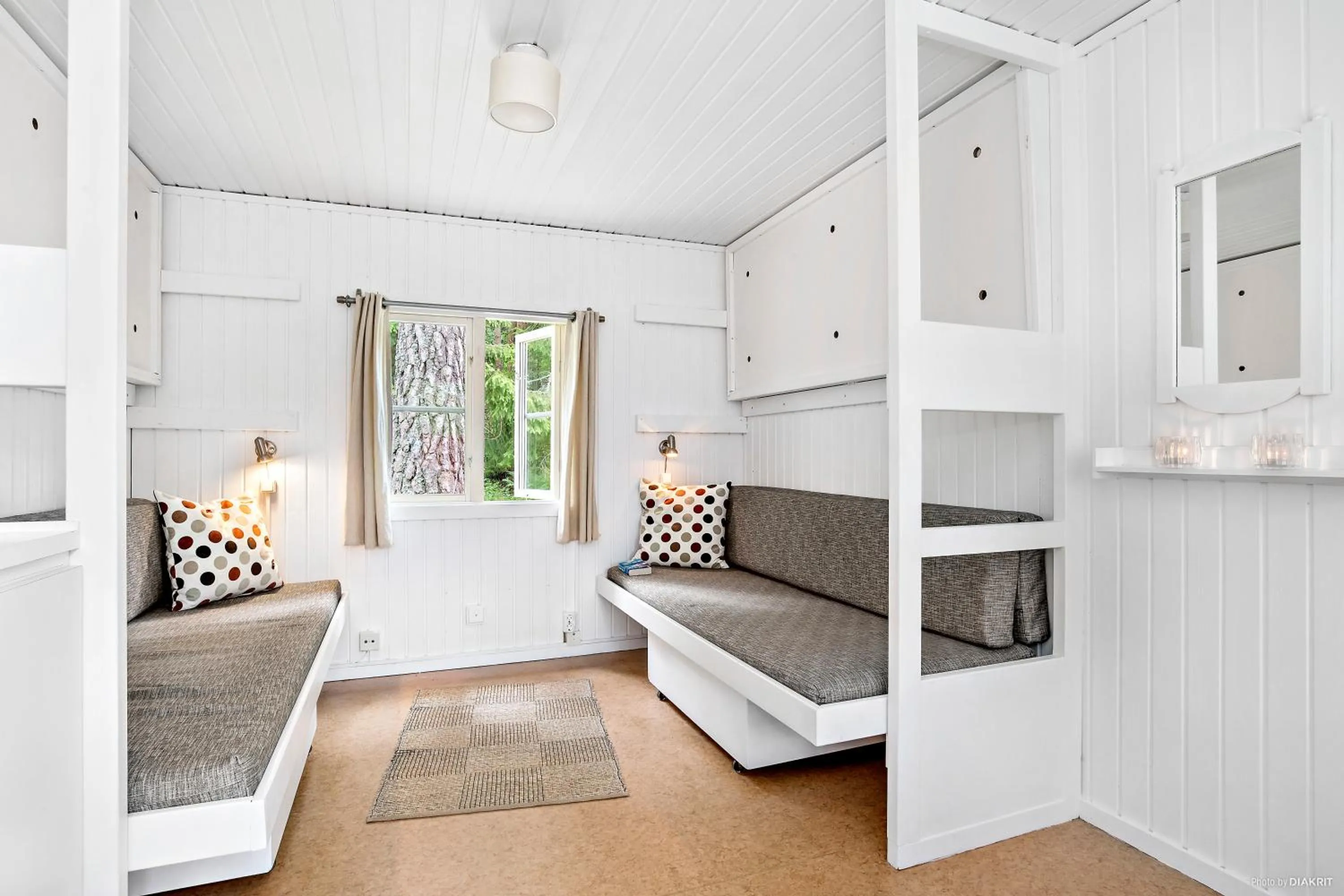 Living room, Bed in First Camp Kolmården-Norrköping