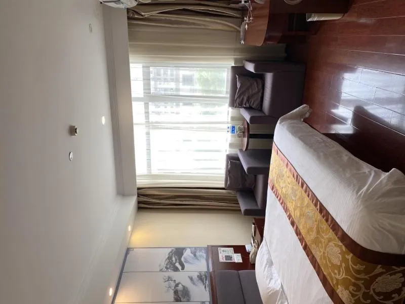 Bed in GreenTree ShangHai JinShan Wanda Plaza Longxiang Road Express Hotel