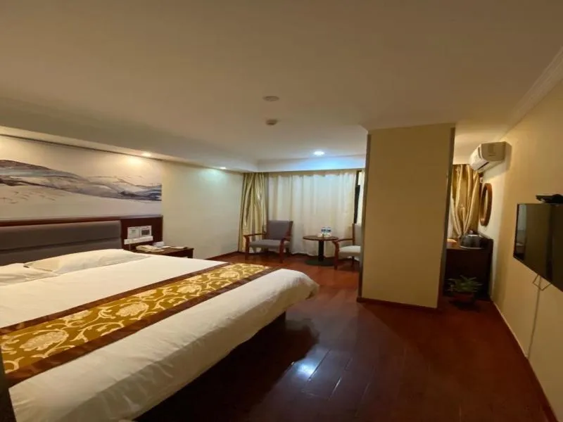 Bed in GreenTree ShangHai JinShan Wanda Plaza Longxiang Road Express Hotel