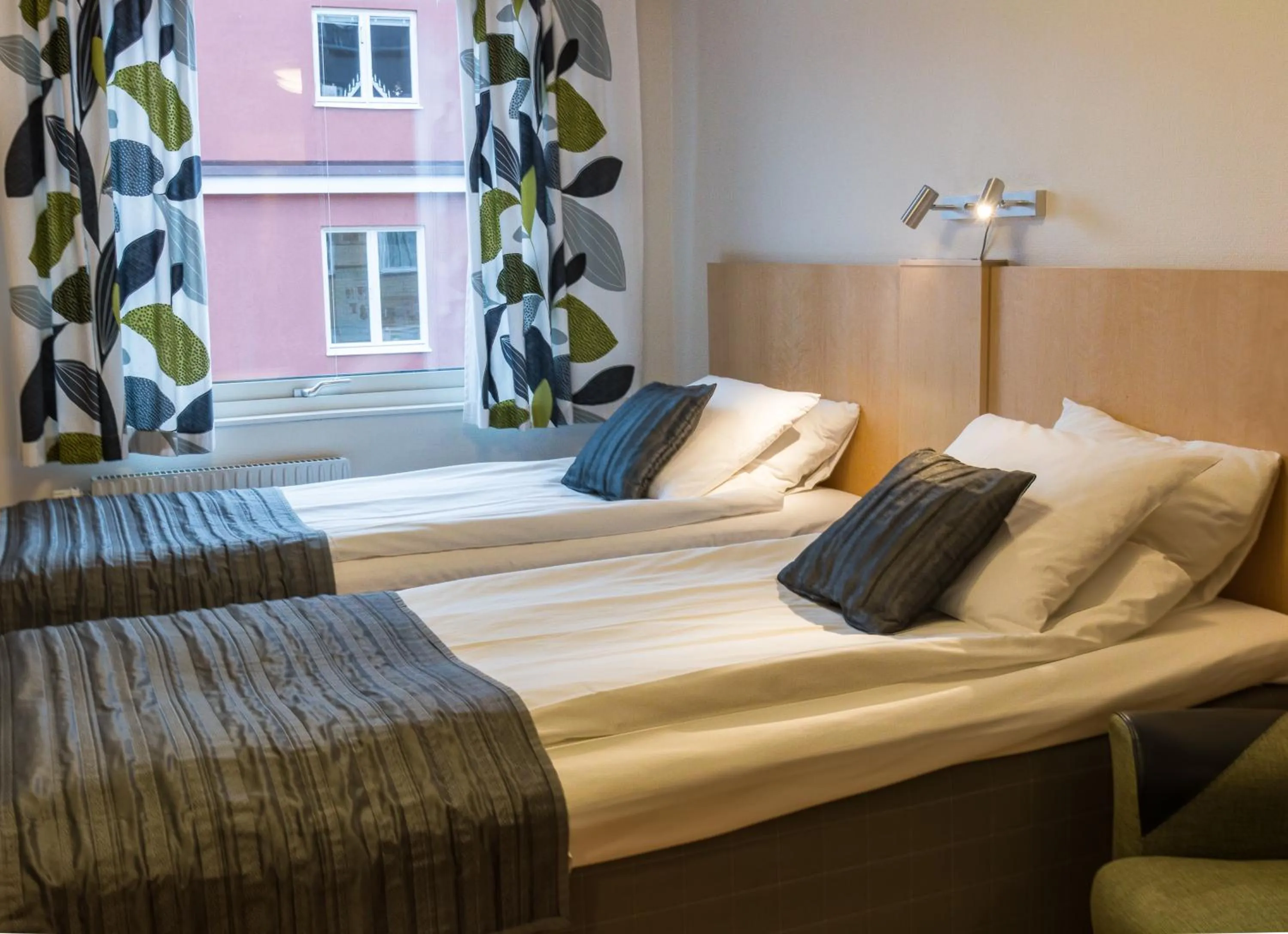 Bed in Linköpings Cityhotell och Vandrarhem