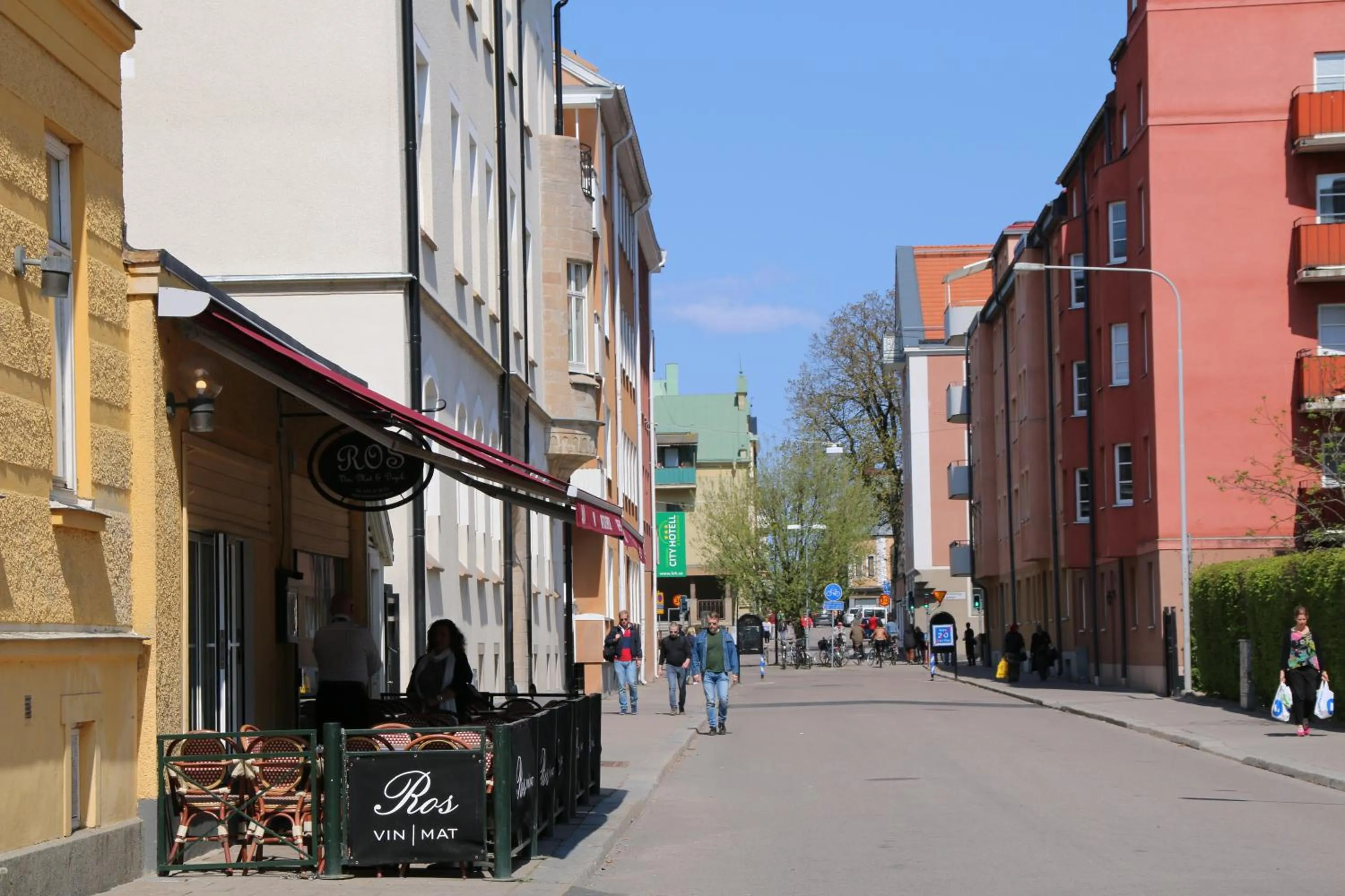 Restaurant/places to eat in Linköpings Cityhotell och Vandrarhem