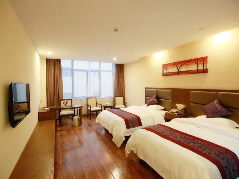 Bed in GreenTree Inn JiangSu NanTong HaiMen Shanghe Plaza Express Hotel