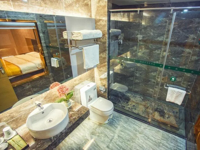 GreenTree Inn GuangDong Shantou Jinping District Leshan Road Business Hotel