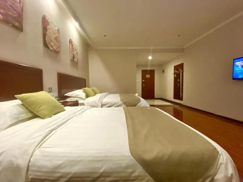 Bed in GreenTree Inn ShanDong Linxi Pingyi Mengyang Road Express Hotel