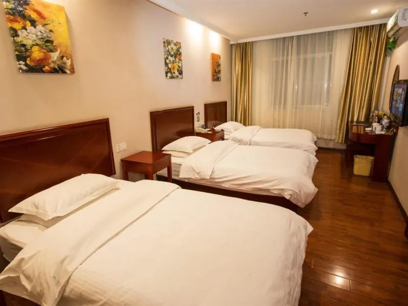 Bed in GreenTree Inn ShanDong Linxi Pingyi Mengyang Road Express Hotel