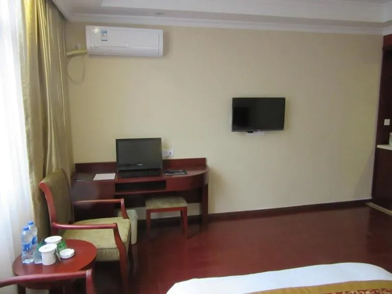 GreenTree Inn JiangXi Shangrao Yushan County Boshi Avenue Business hotel