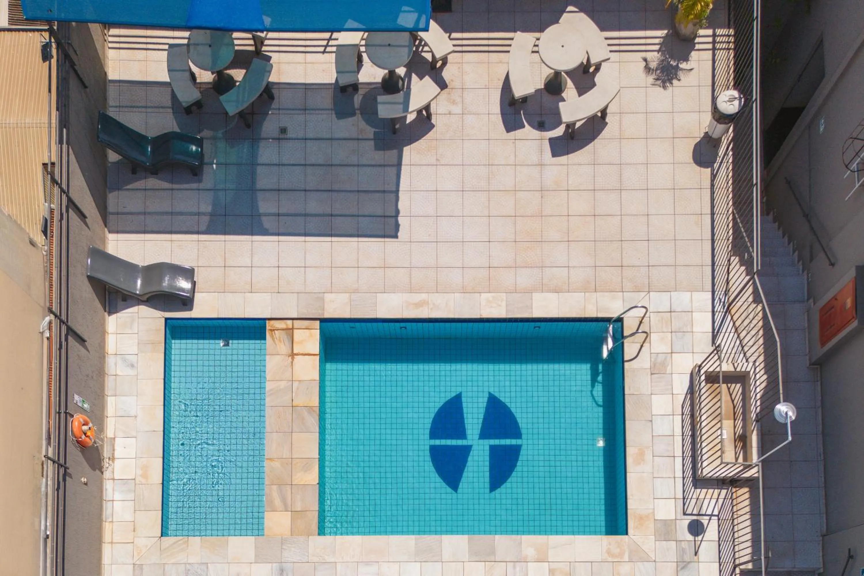Swimming pool in Hotel Nacional Inn Ribeirão Preto