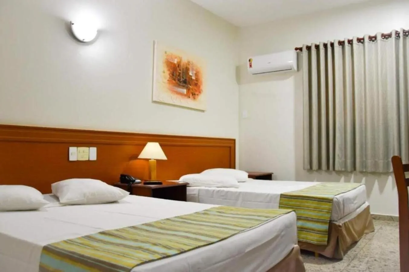 Bed in Hotel Vilage Inn Ribeirão Preto & Convenções