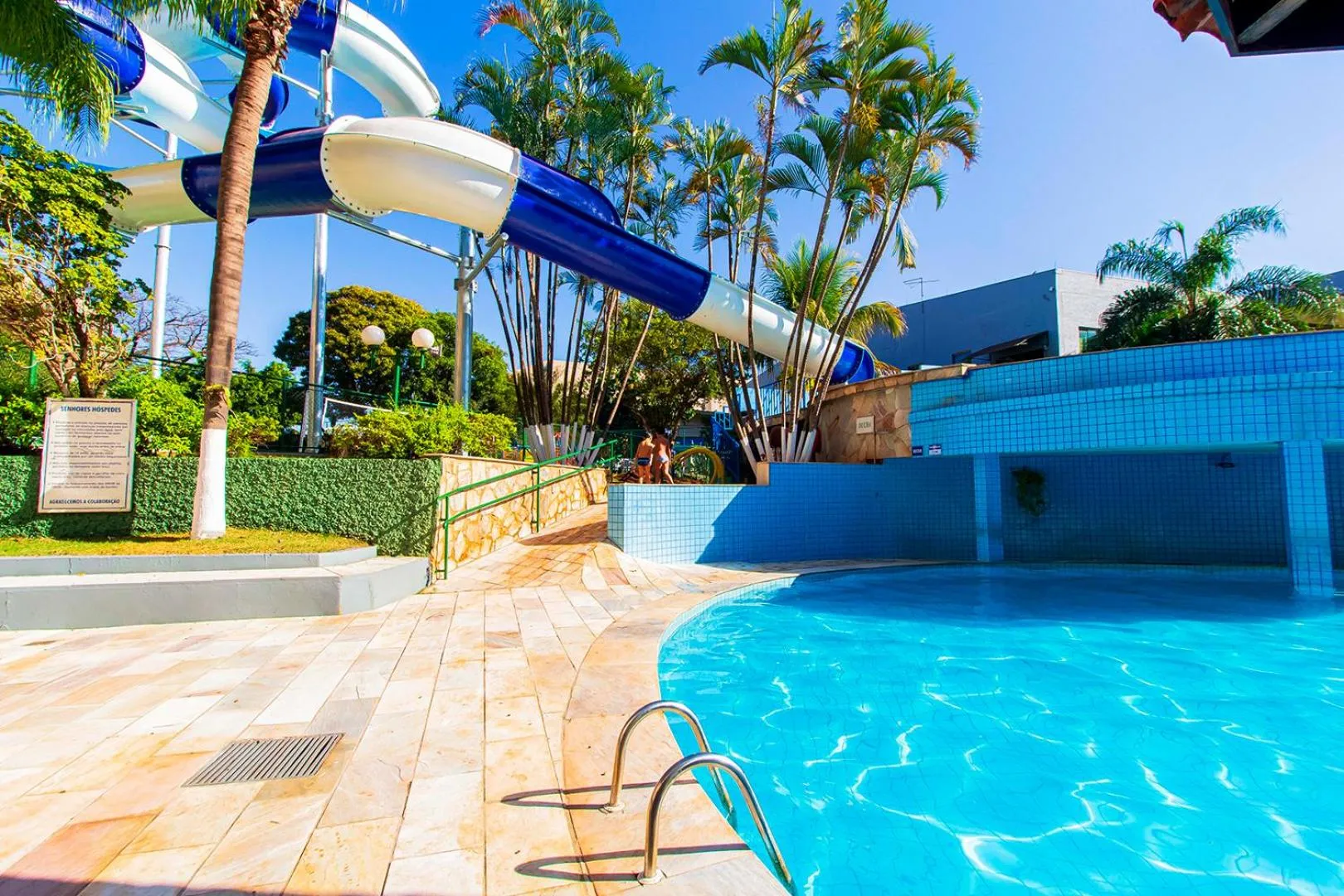 Pool view in Hotel Vilage Inn Ribeirão Preto & Convenções by Nacional Inn