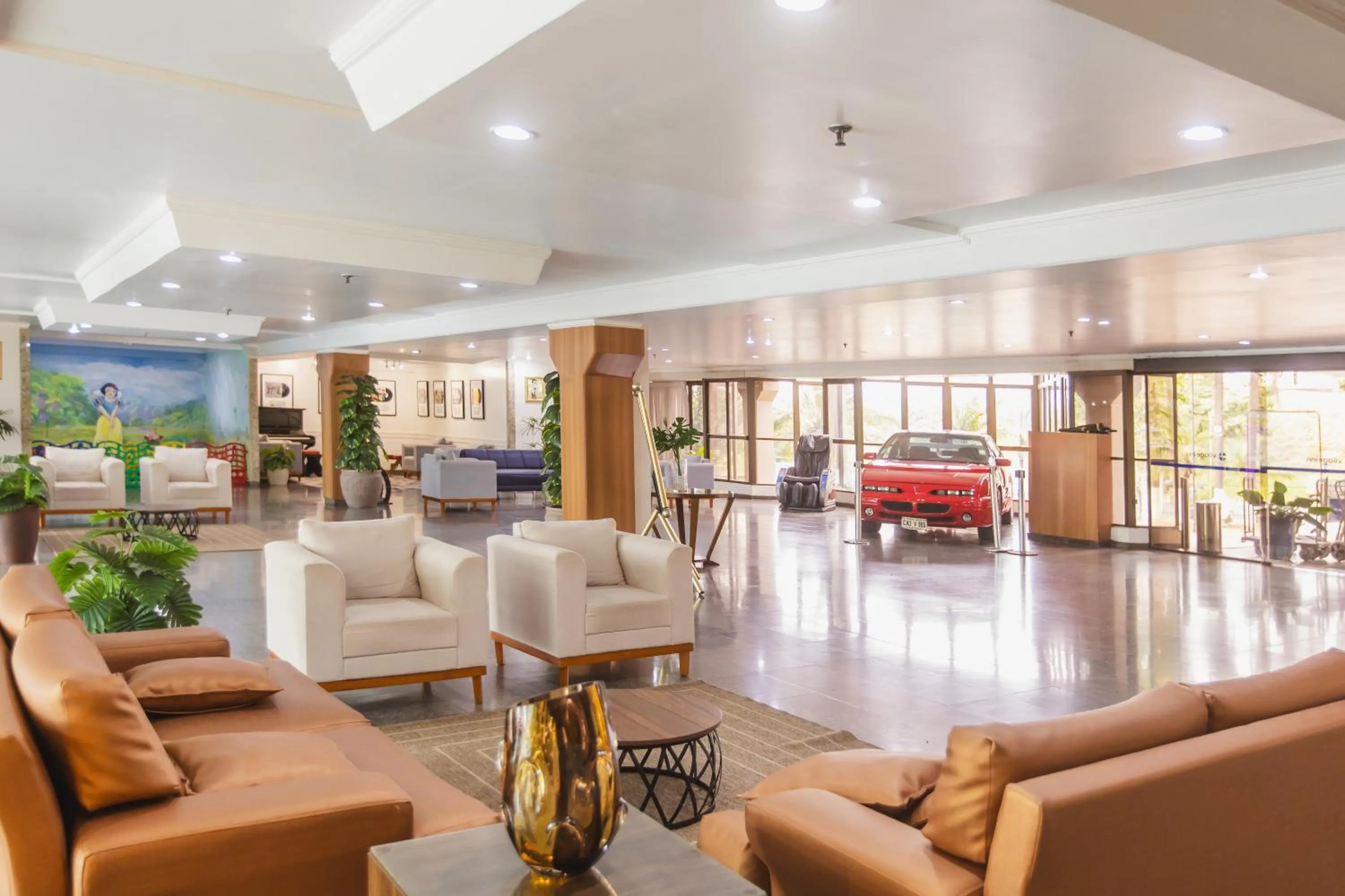 Lobby or reception in Hotel Vilage Inn Ribeirão Preto & Convenções by Nacional Inn