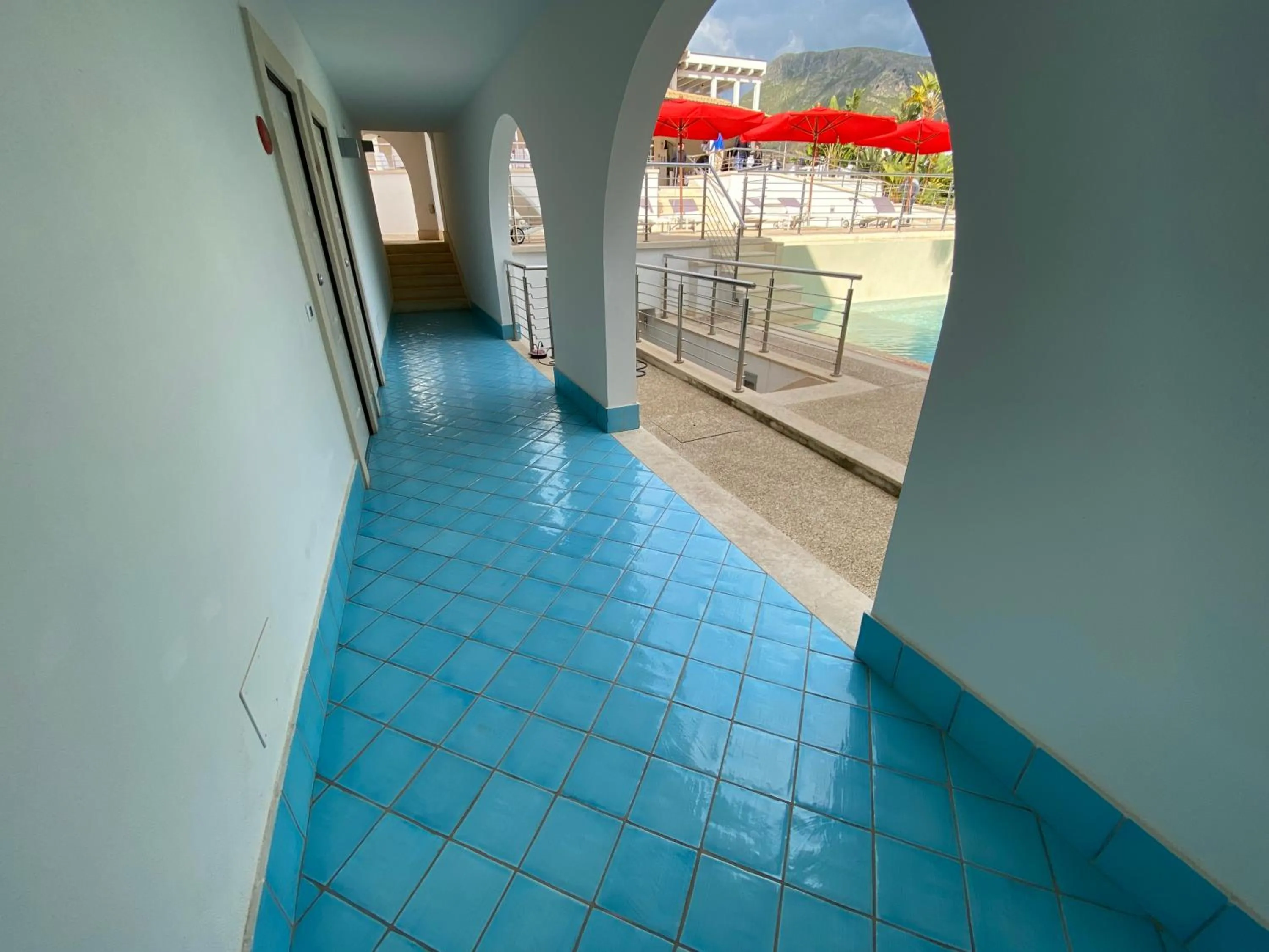 Swimming pool in Ganimede Hotel