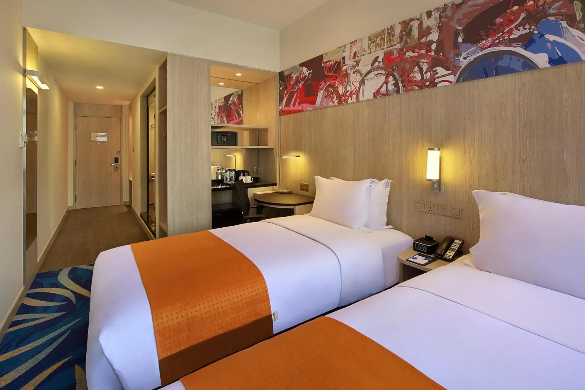 Photo of the whole room, Bed in Holiday Inn Express Kuala Lumpur City Centre by IHG