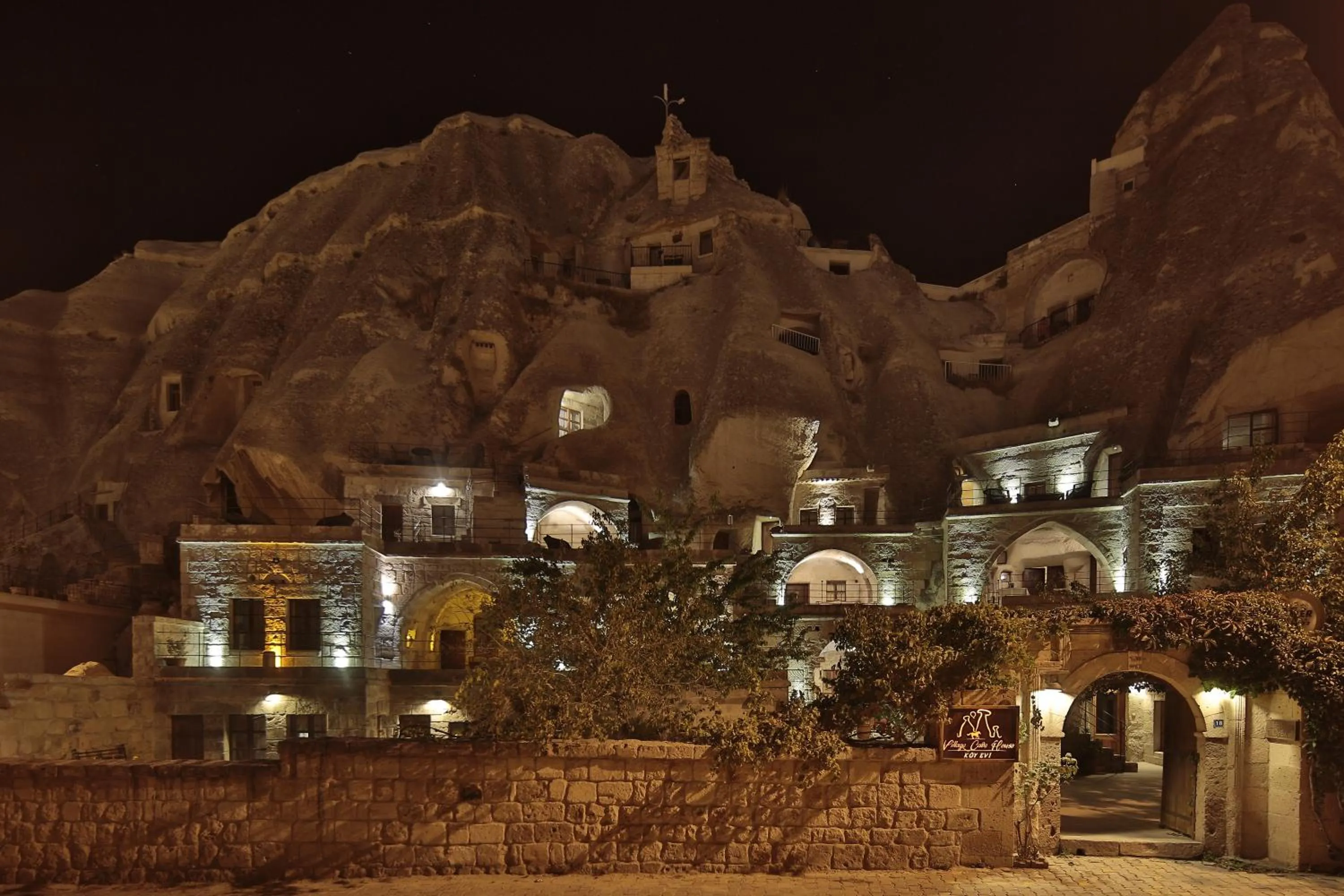 Facade/entrance in Village Cave House Hotel