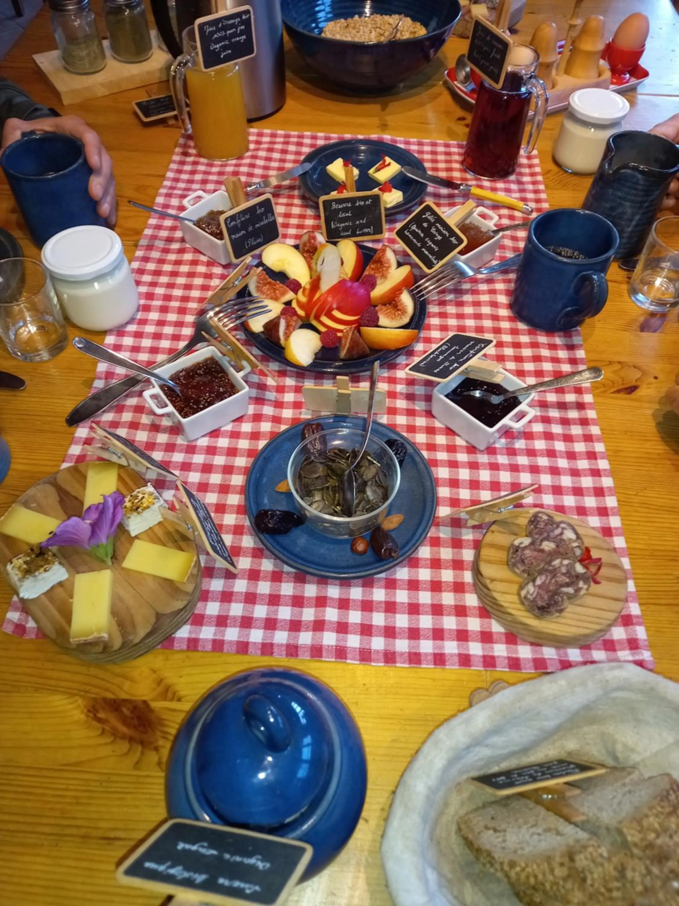 VALRELEY, chambres et table d'hôtes eco-friendly avec bain nordique au sud du massif du Jura