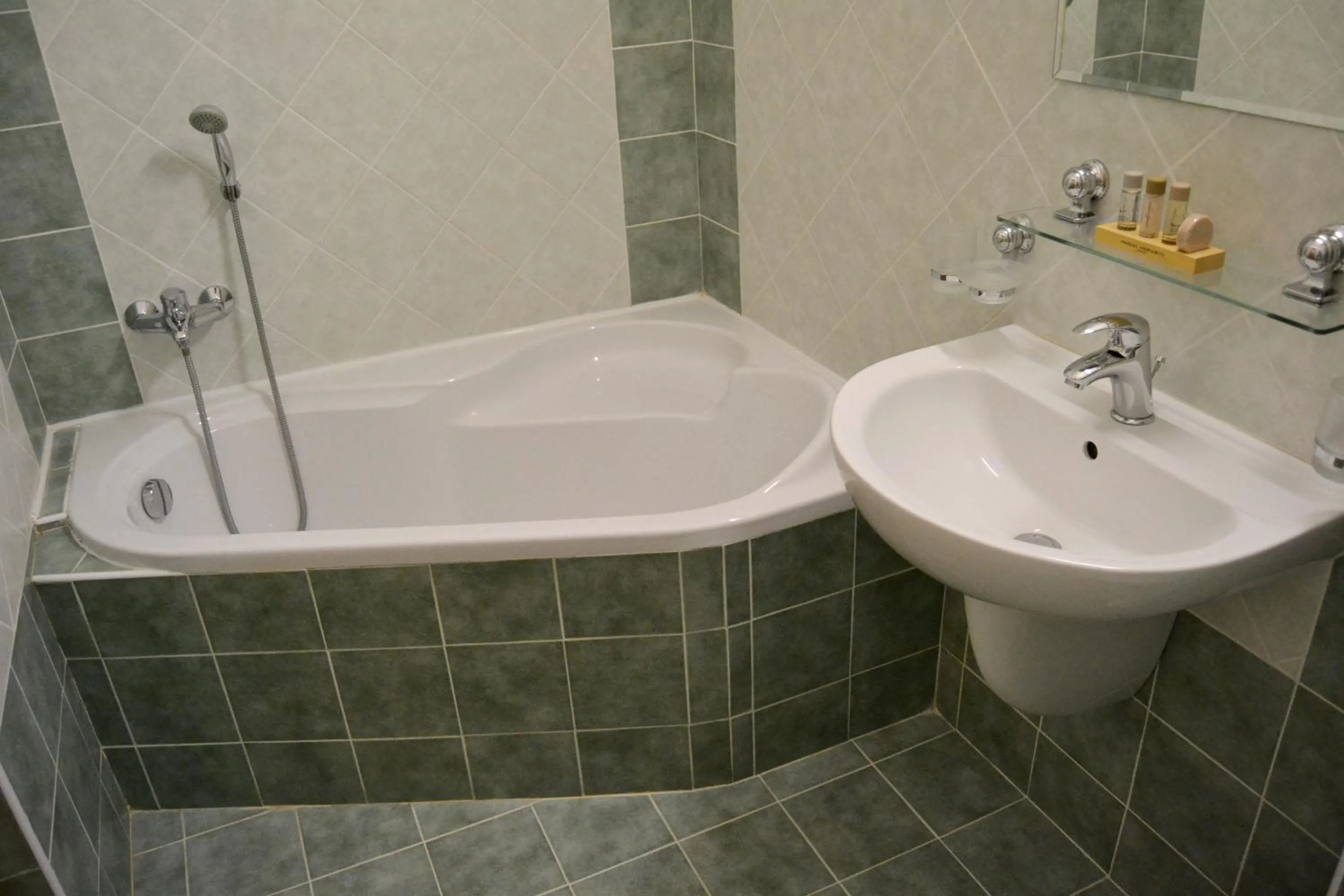 Bathroom in Hotel Plaza