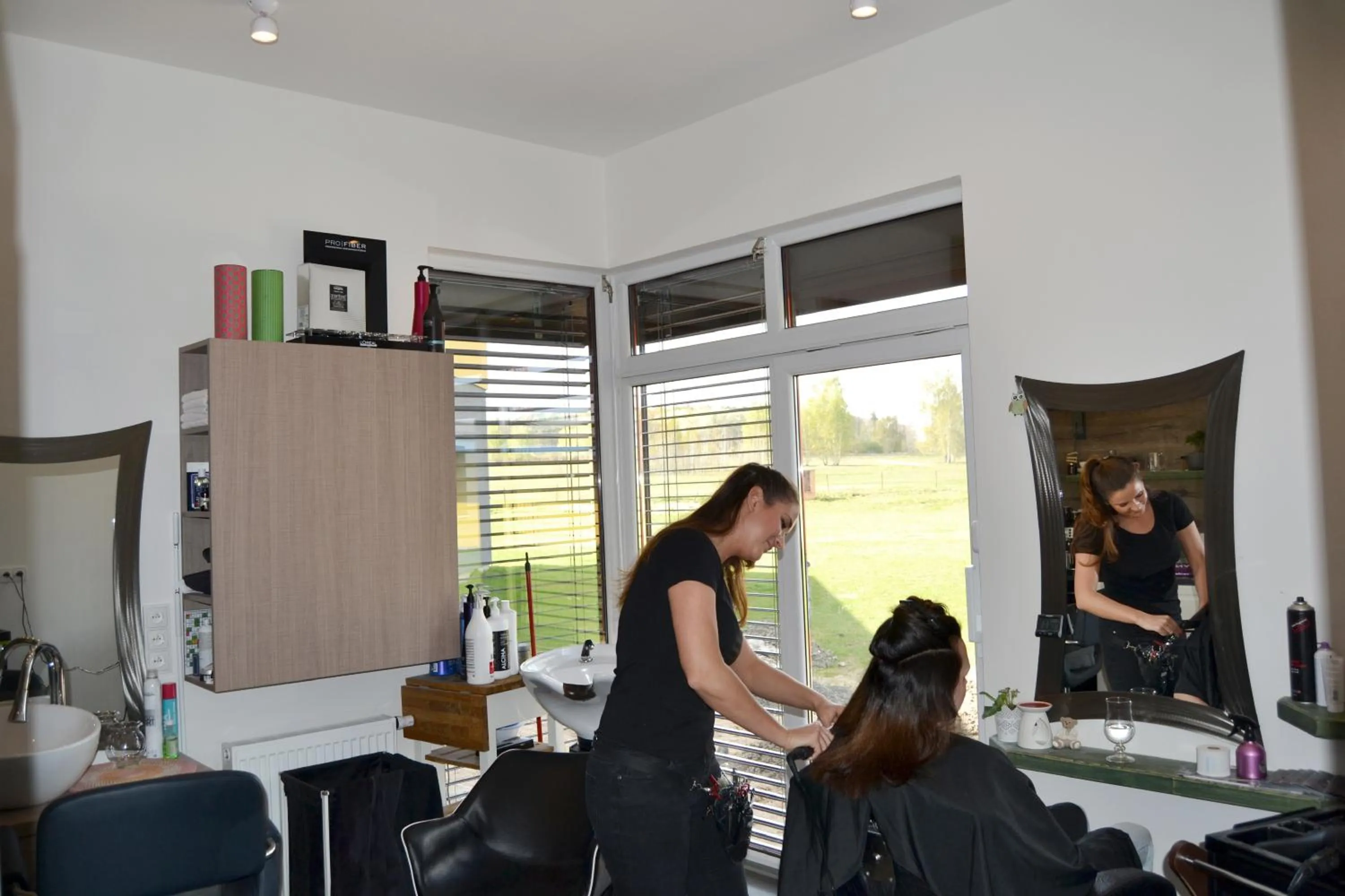 Guests in Hotel Plaza