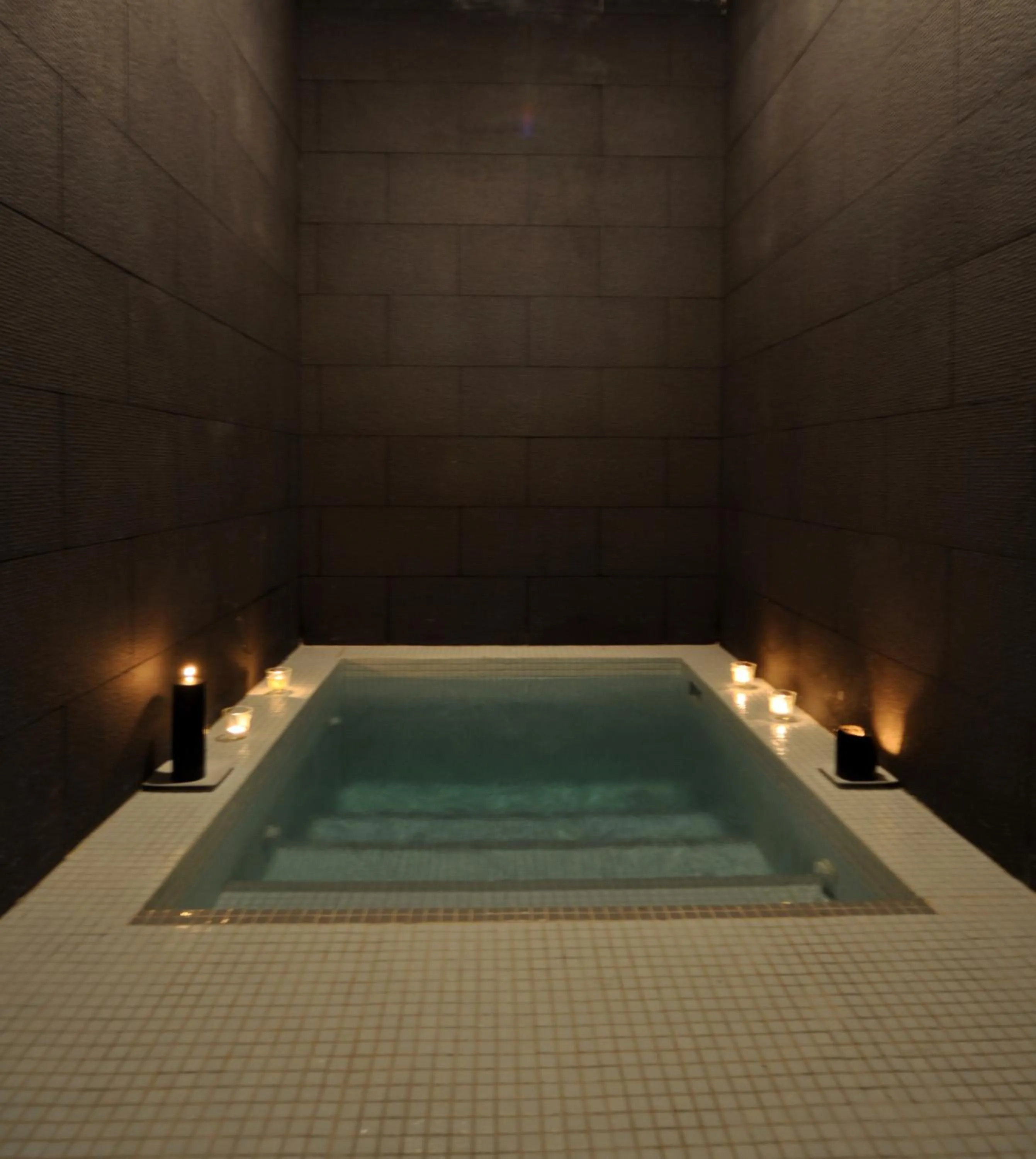 Hot Spring Bath in Hotel Spa Calagrande Cabo de Gata