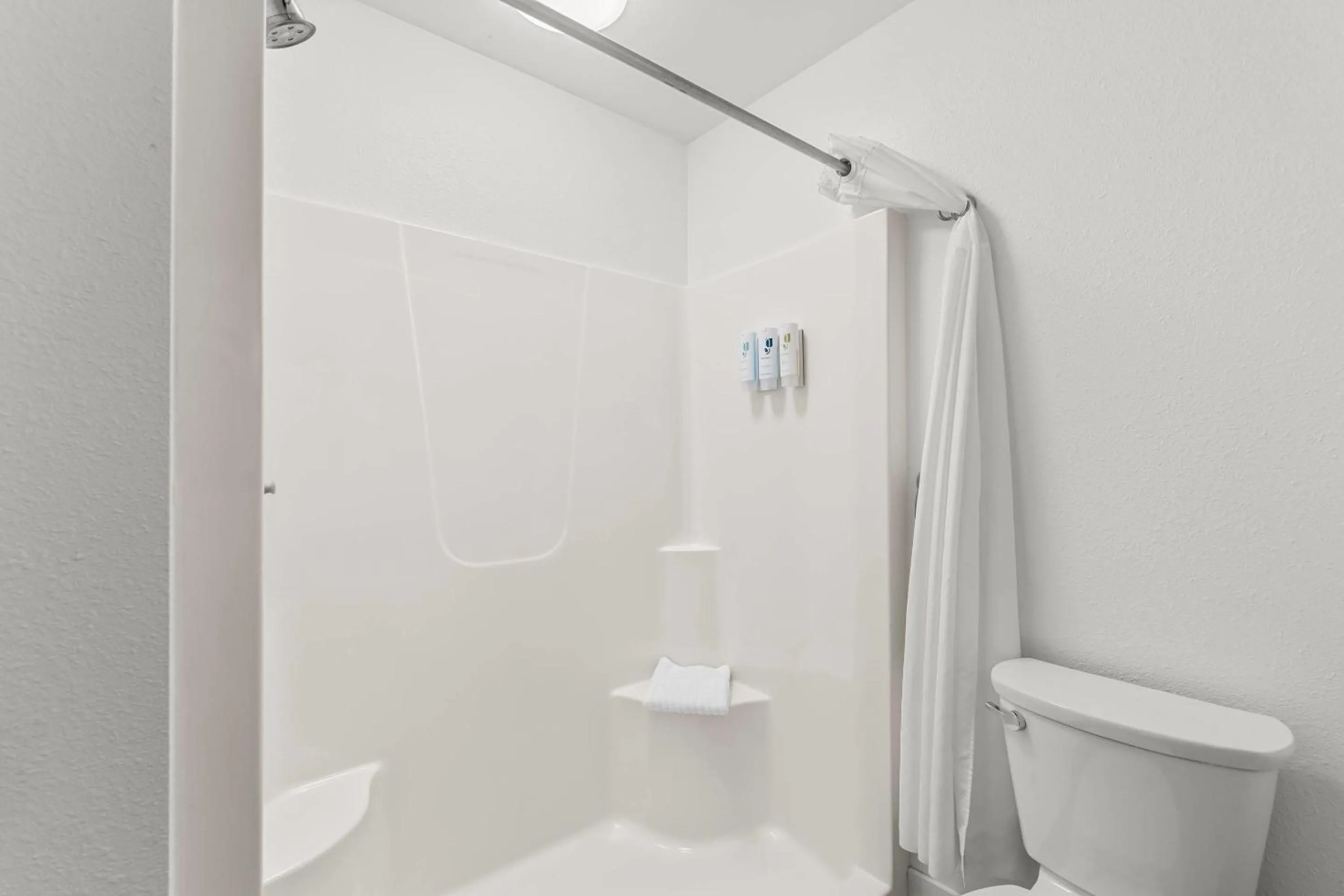 Bedroom in Country Inn & Suites Etown