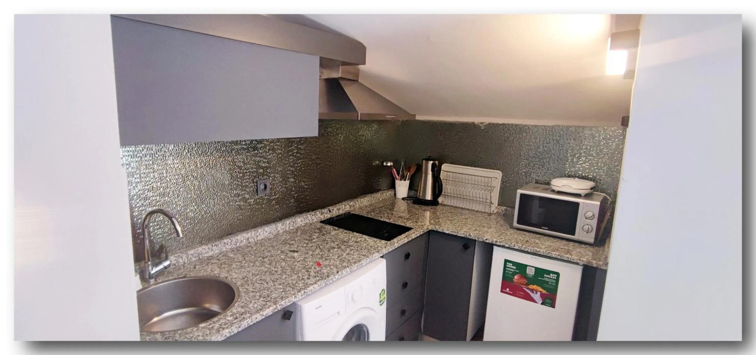 Kitchen or kitchenette in Aspendos Suites Konyaaltı Apart