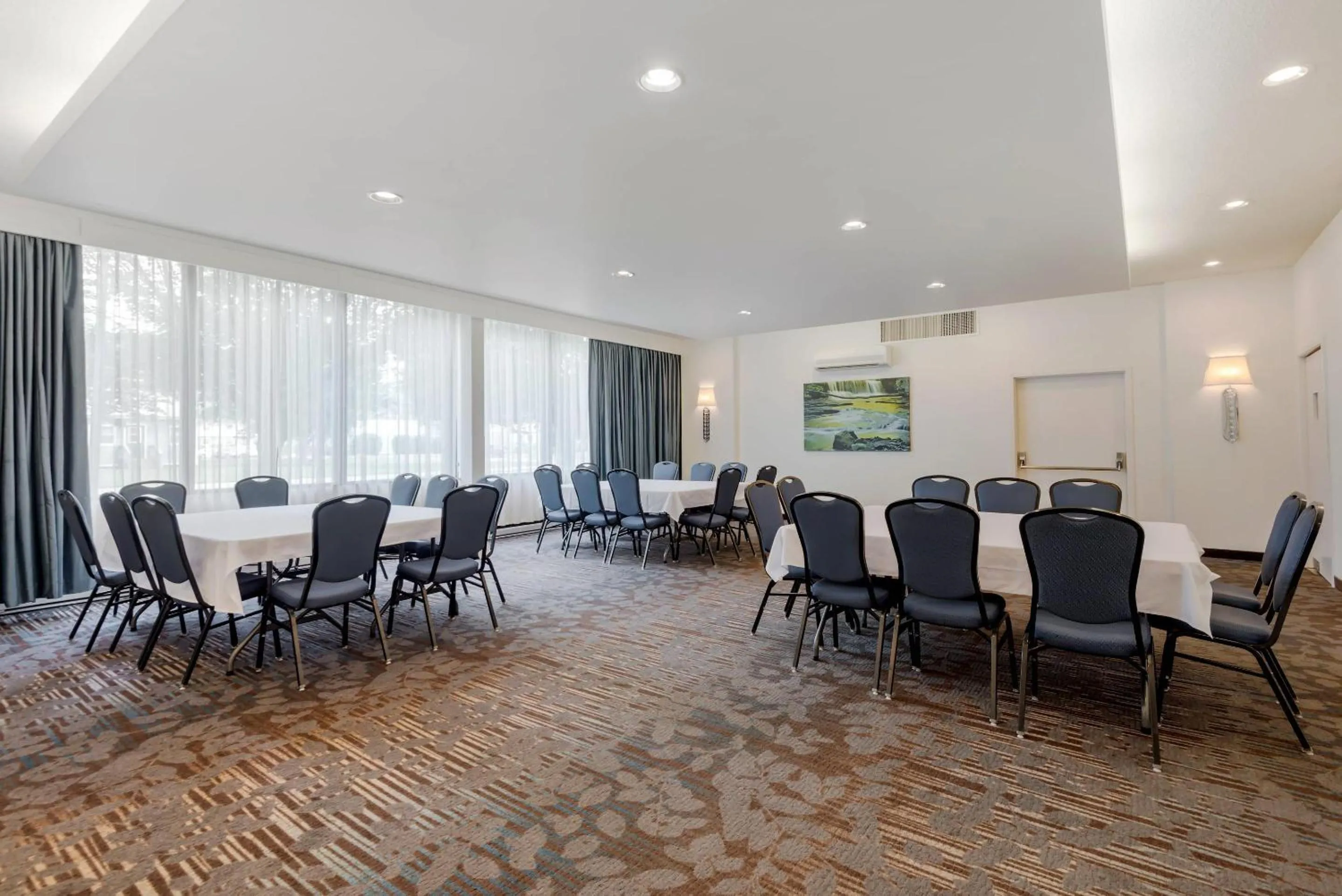 Meeting/conference room in Clarion Inn Elmira-Horseheads