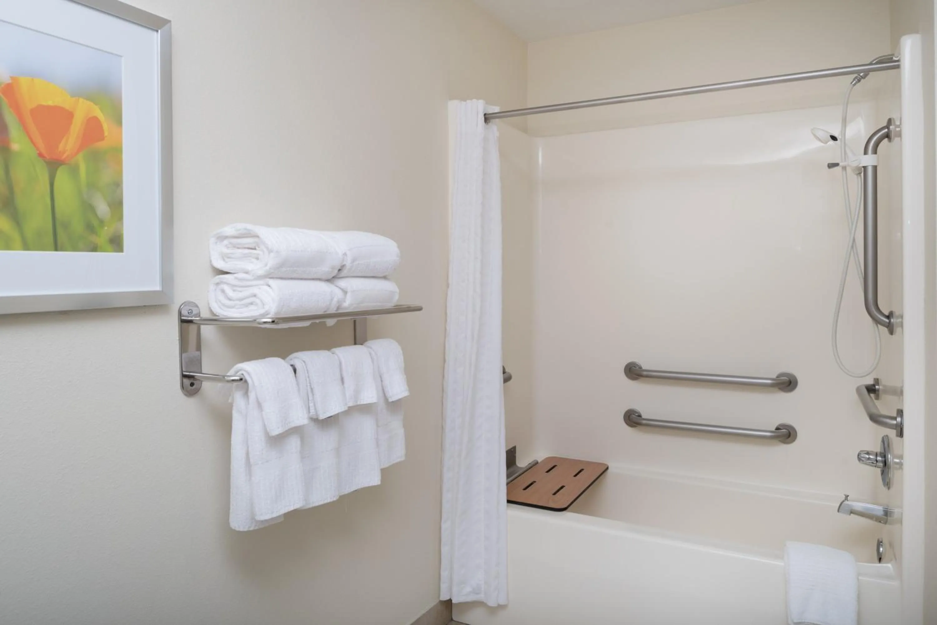 Bathroom in Candlewood Suites Olympia - Lacey by IHG