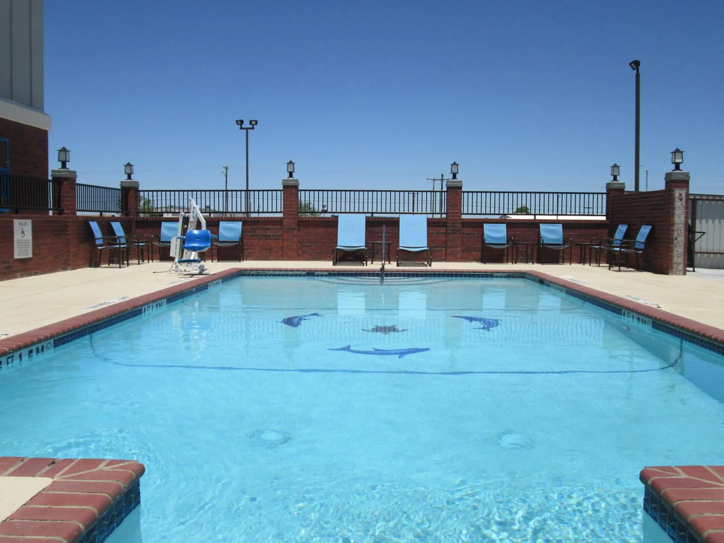 Swimming pool in Holiday Inn Express Hotel and Suites Fort Stockton by IHG