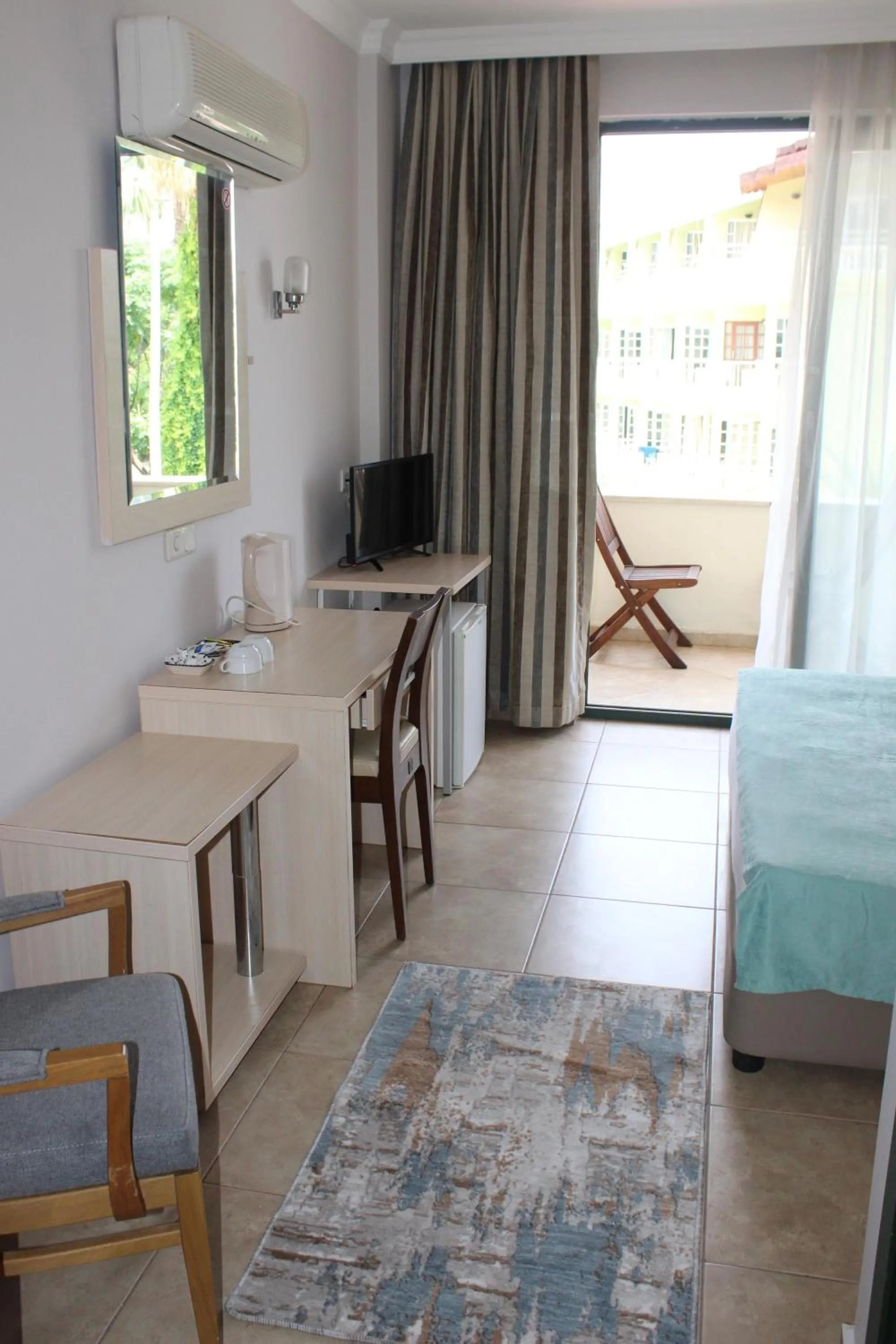 TV and multimedia in Avlu Hotel