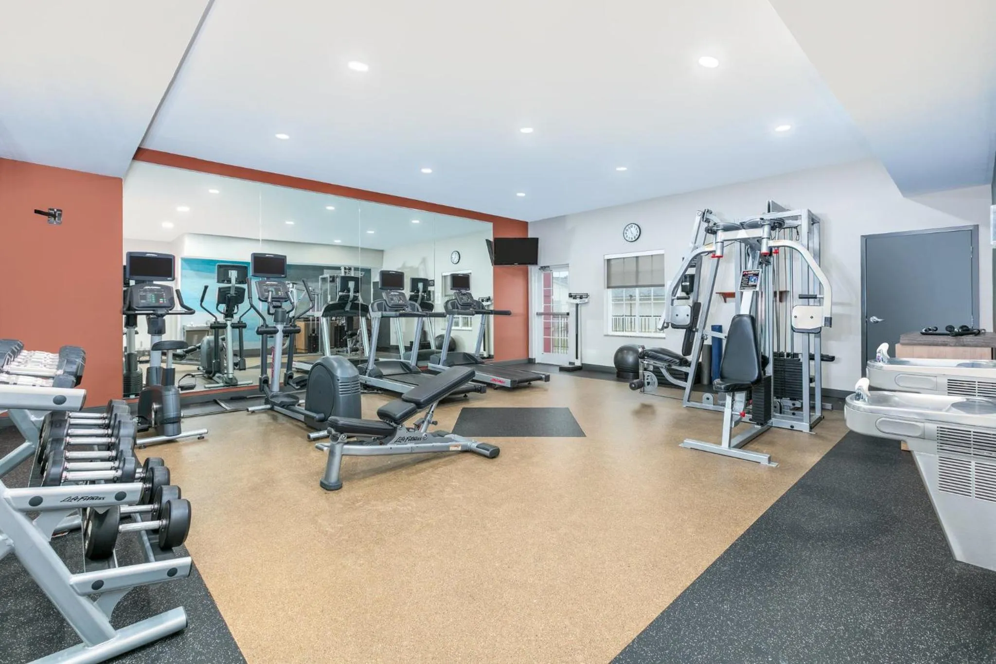 Fitness centre/facilities in Candlewood Suites Houston I-10 East by IHG