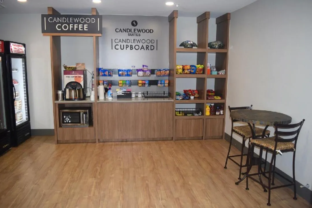Coffee/tea facilities in Candlewood Suites Houston I-10 East by IHG