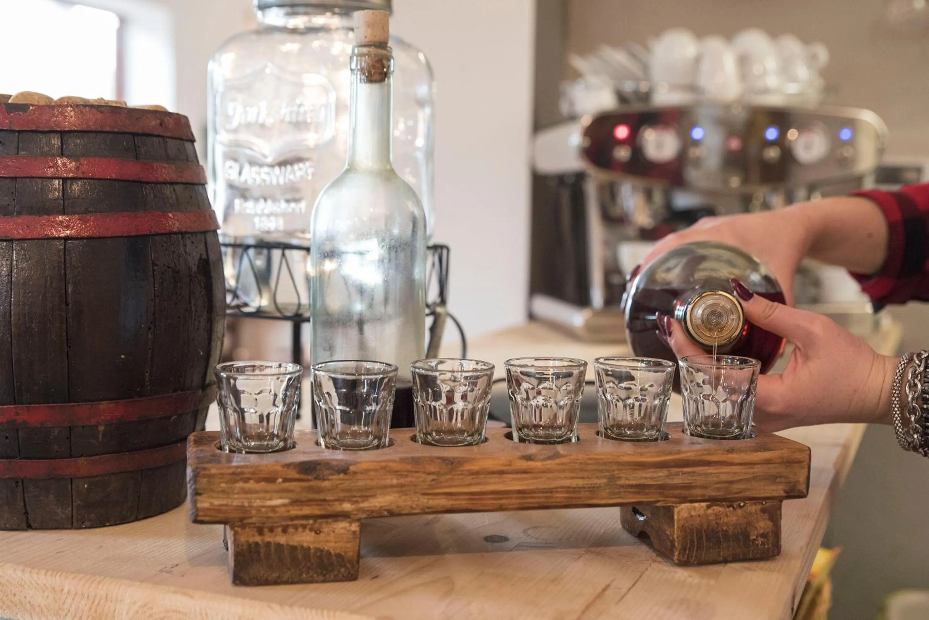 Restaurant/places to eat in Nacchinono