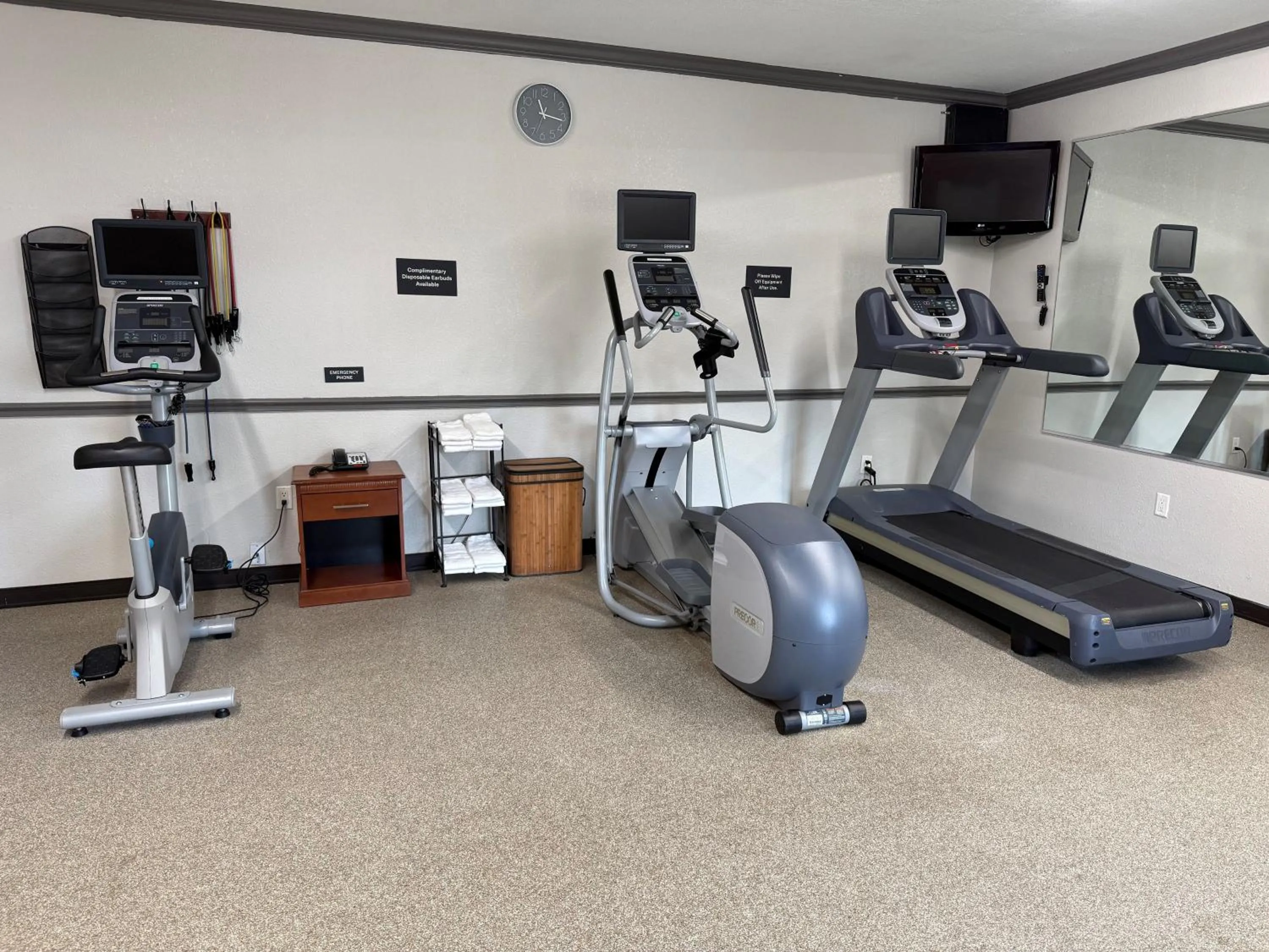 Fitness centre/facilities in Candlewood Suites La Porte by IHG