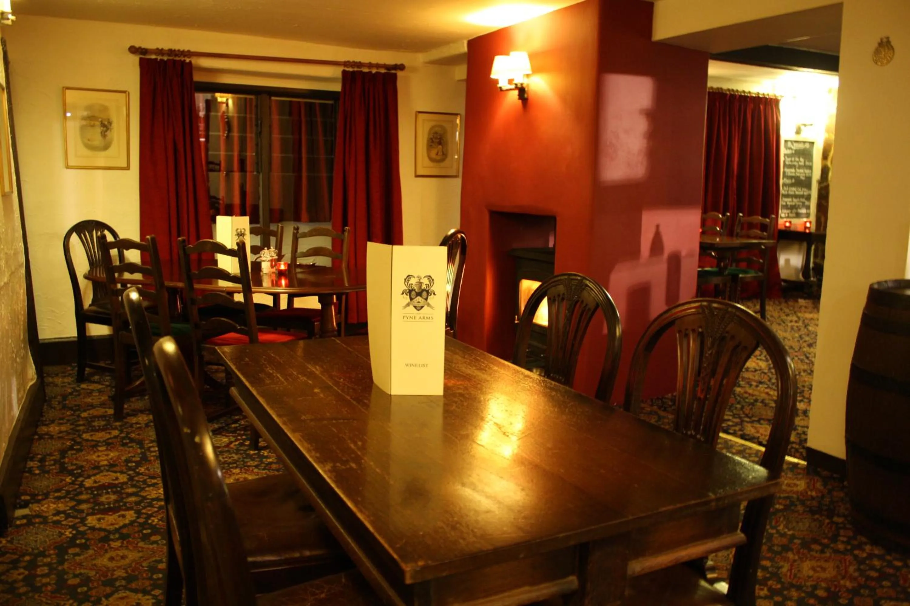 Restaurant/places to eat in Pyne Arms