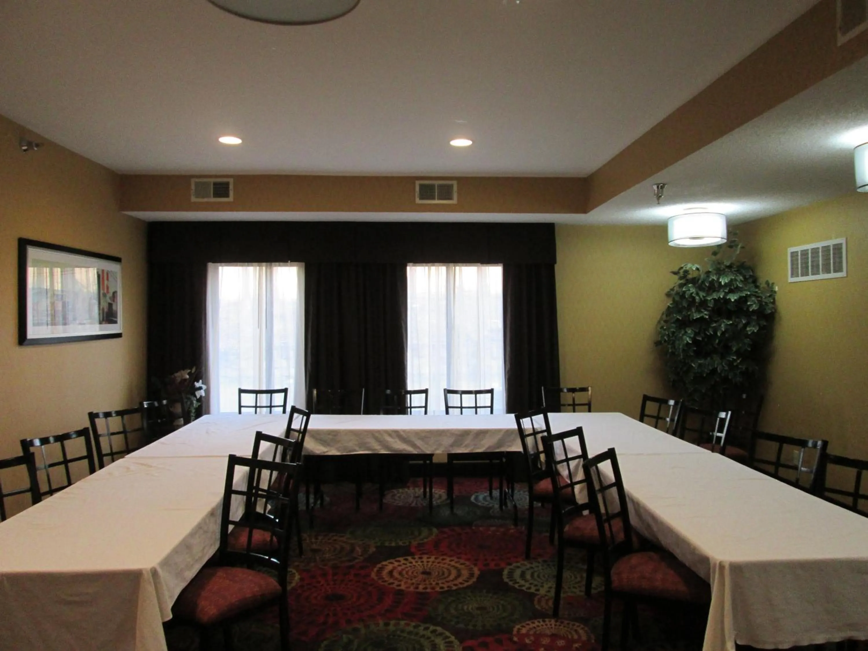 Meeting/conference room in Holiday Inn Express Cloverdale - Greencastle by IHG